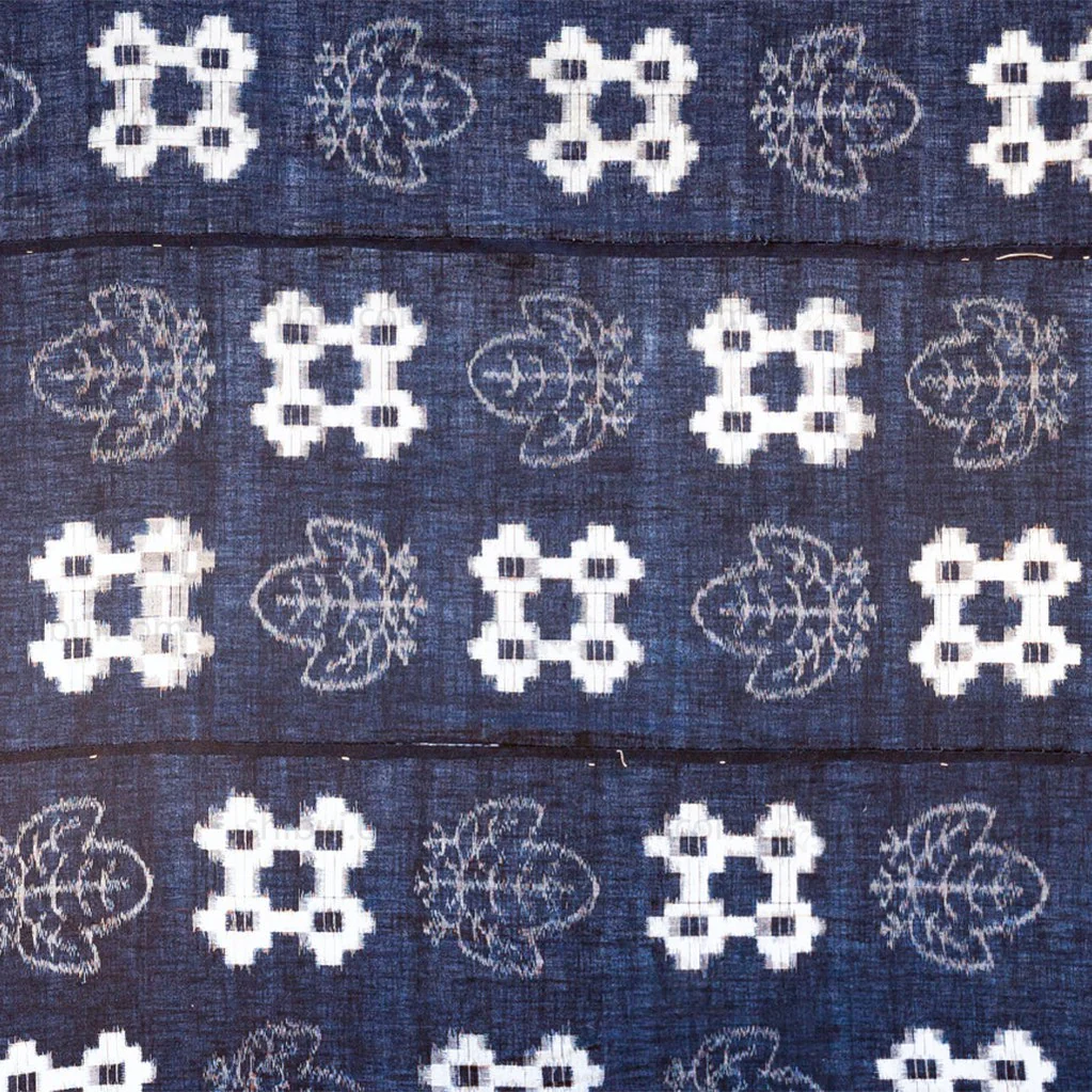Japanese Antique (Early Taisho Era) Indigo Kasuri  Fabric | Indigo Resist Dyed Fabric | Geometric and Kiri (paulownia) Pattern - Image 5