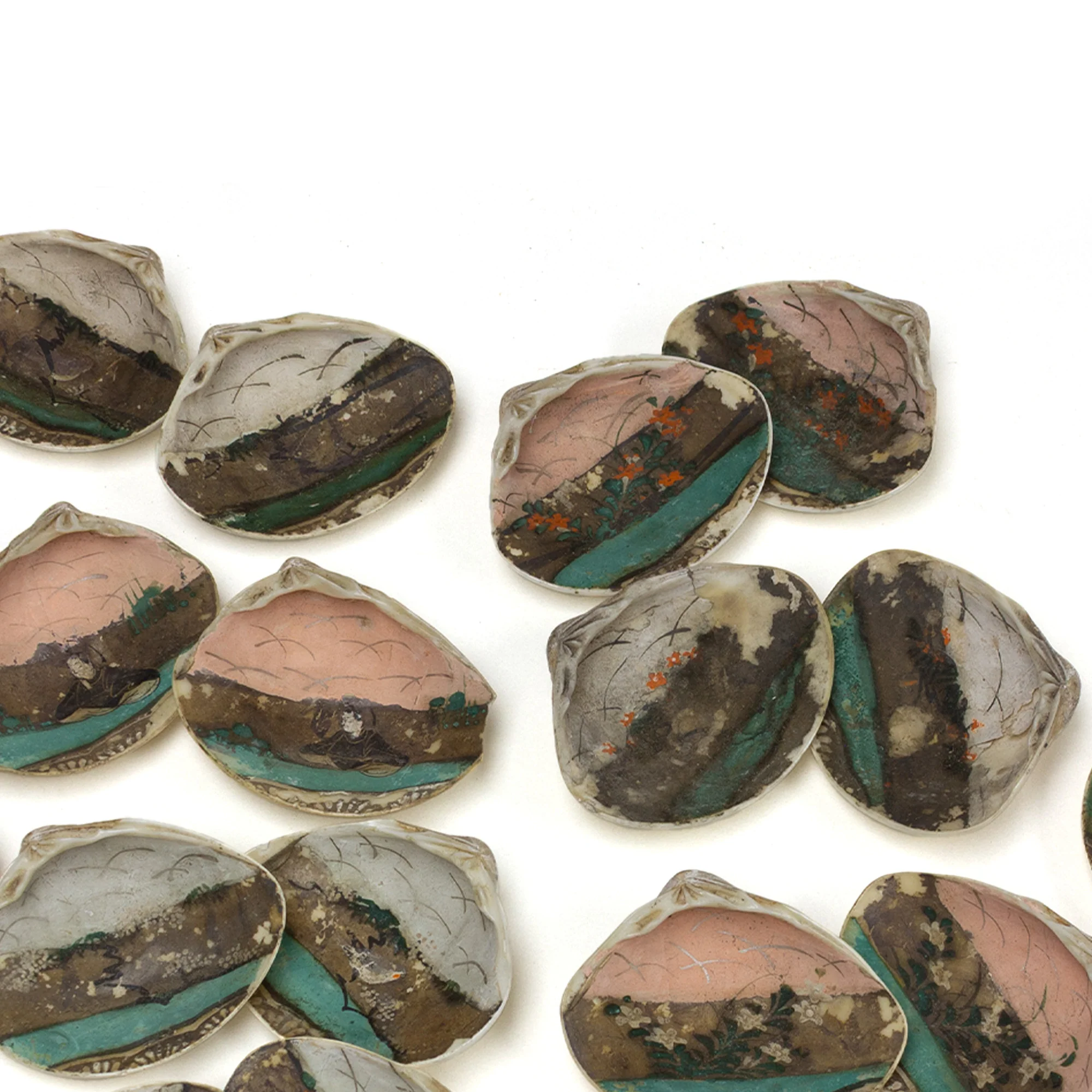 48 Piece Shell Game Set - Image 8