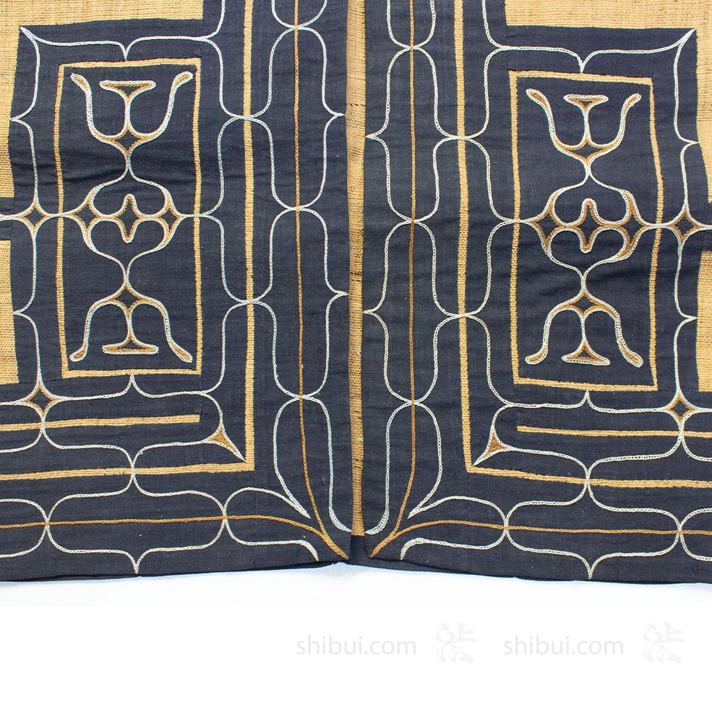 Ainu Elmbark Attush Robe - Image 4