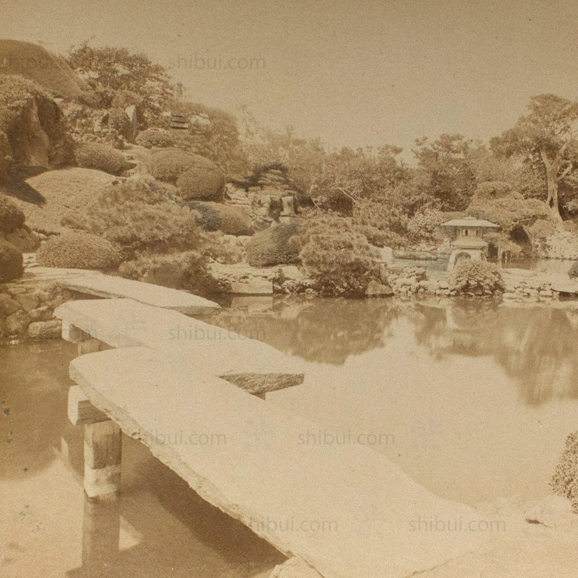 Antique Japanese Albumen Photo of Hotta Garden - Image 2