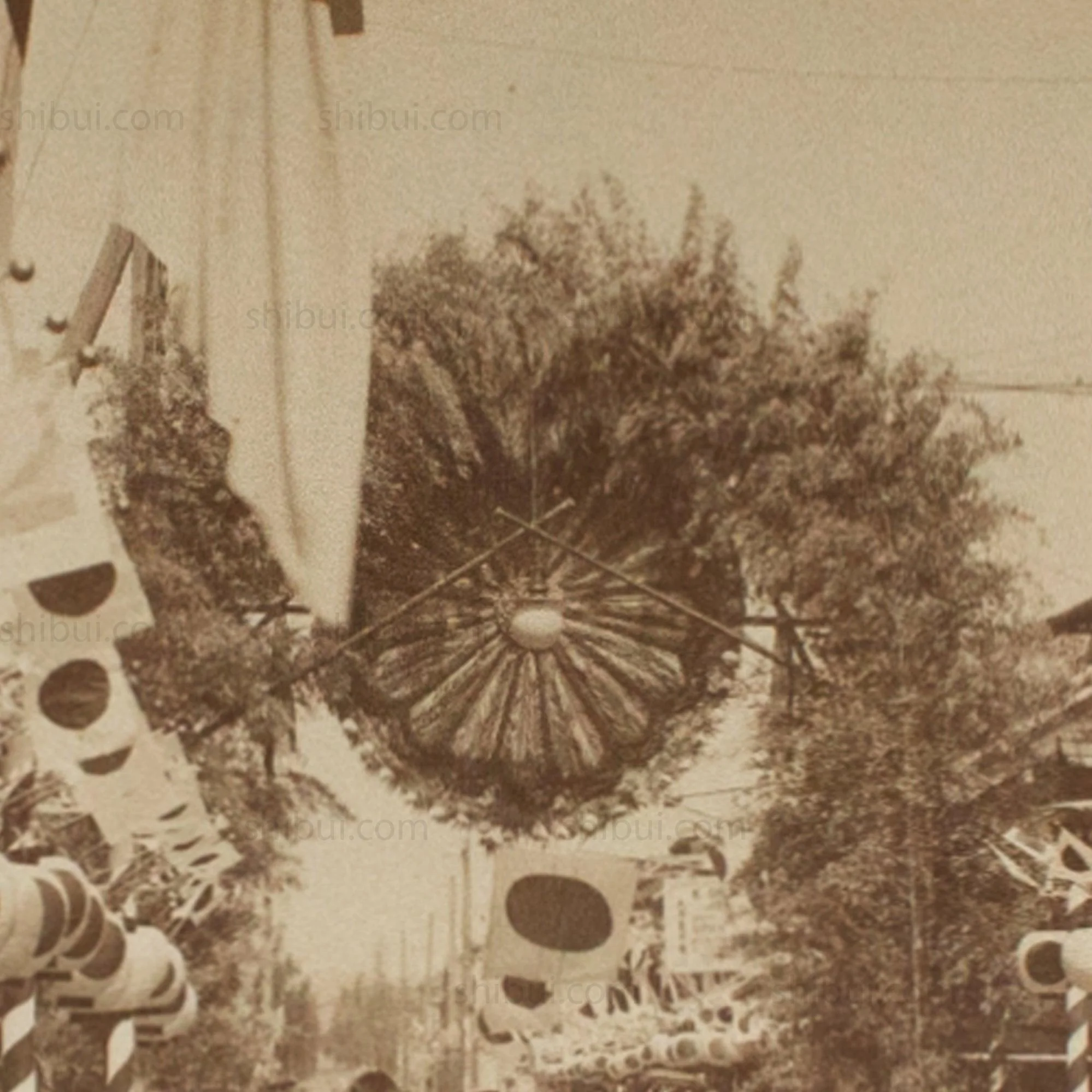 Antique Japanese Albumen Photo of the Bentendori Quarter - Image 4