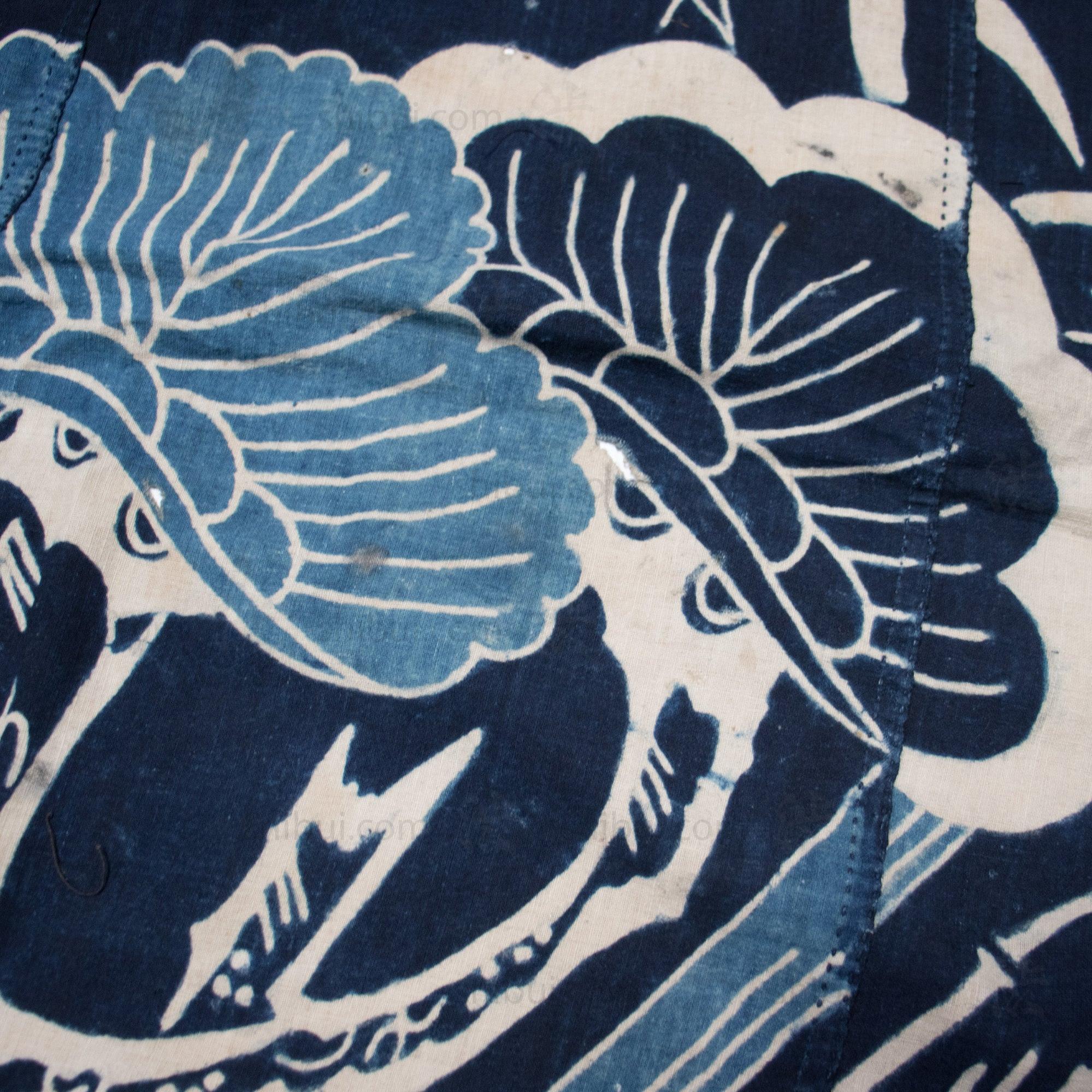 Antique Japanese Indigo Tsutsugki Furoshiki Wrapping Cloth - Image 7