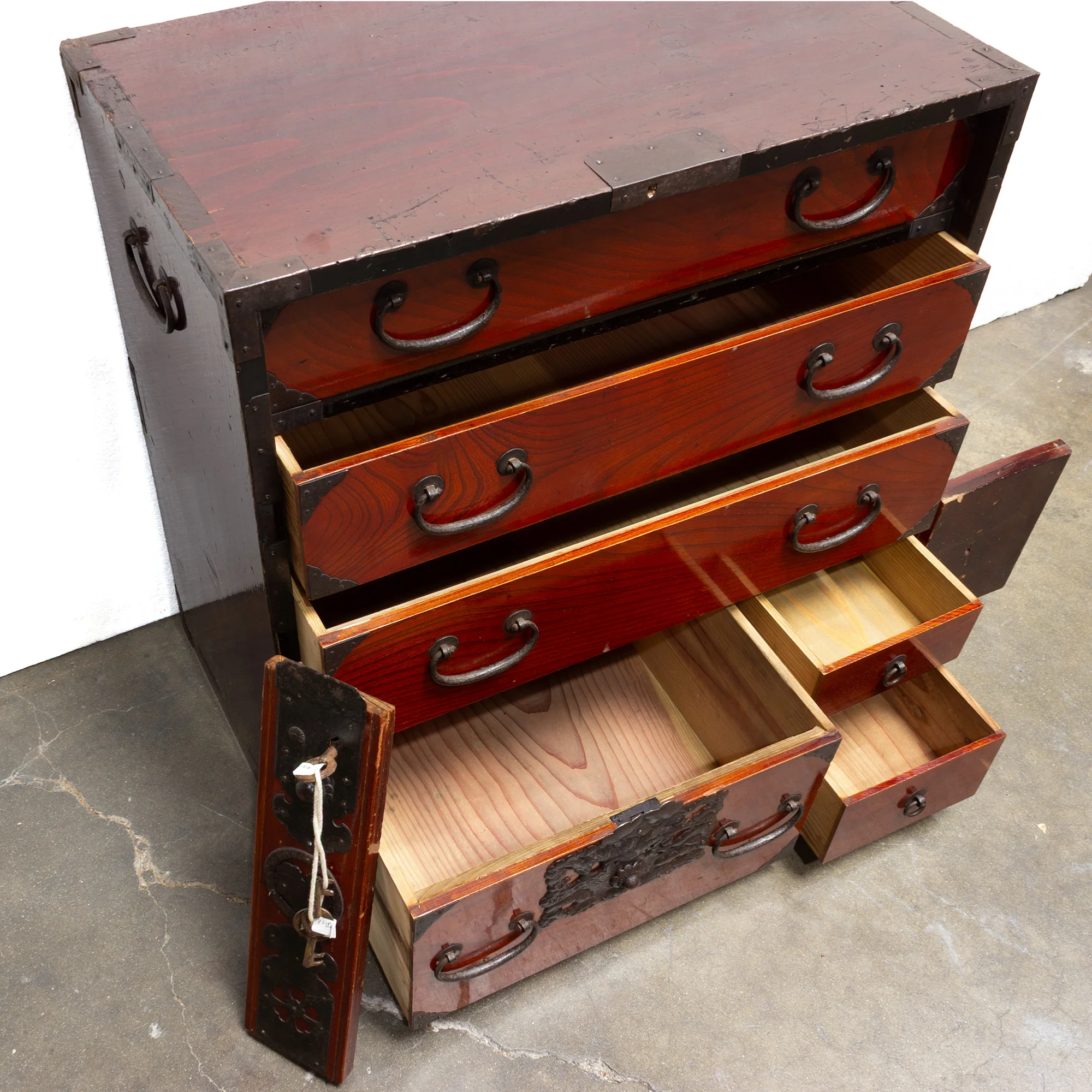 Antique Keyaki Bo-Dansu | Personal Chest From Sakata Japan - Image 3