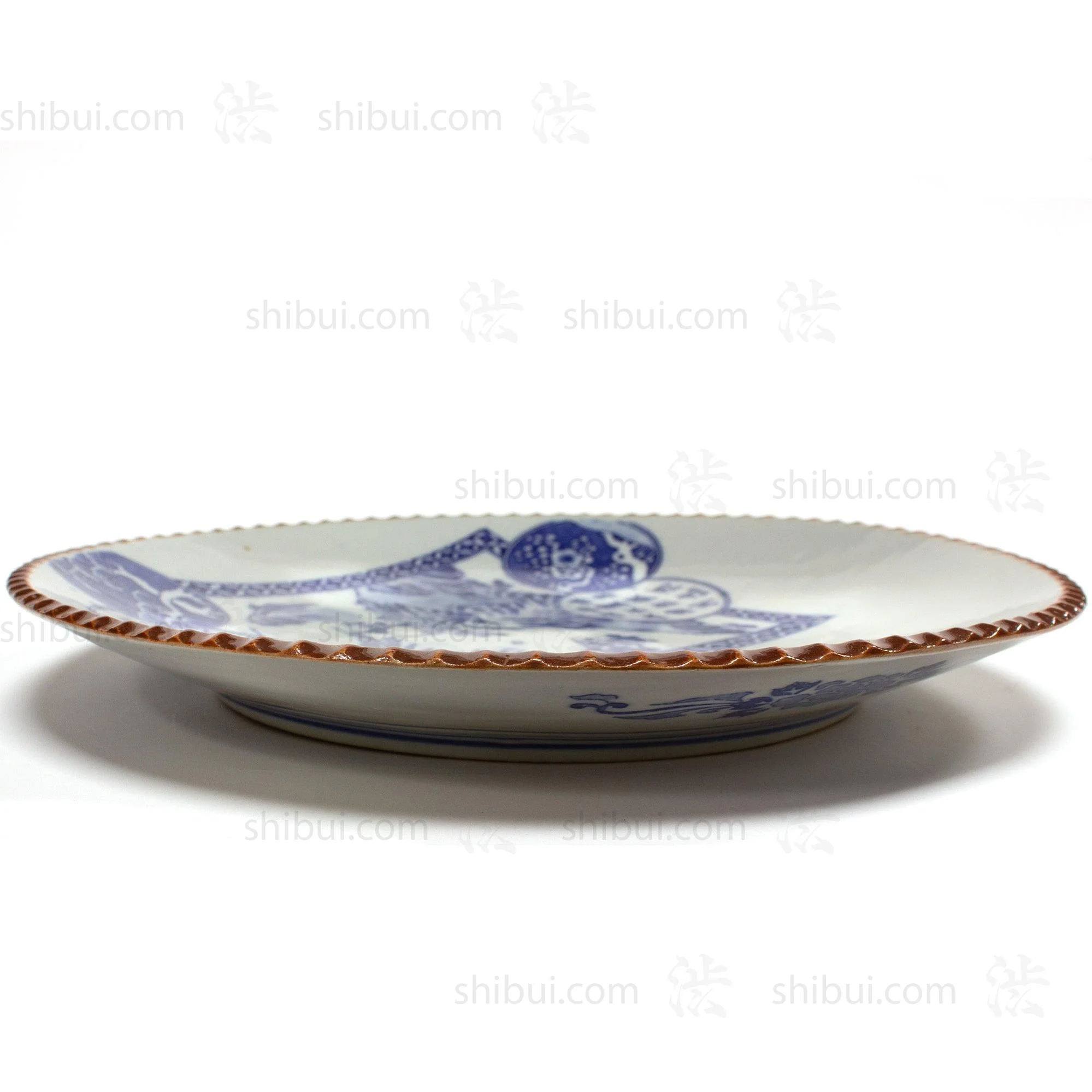 Arita Ware Dish with Shōchikubai motif - Japanese Blue and White - Image 3