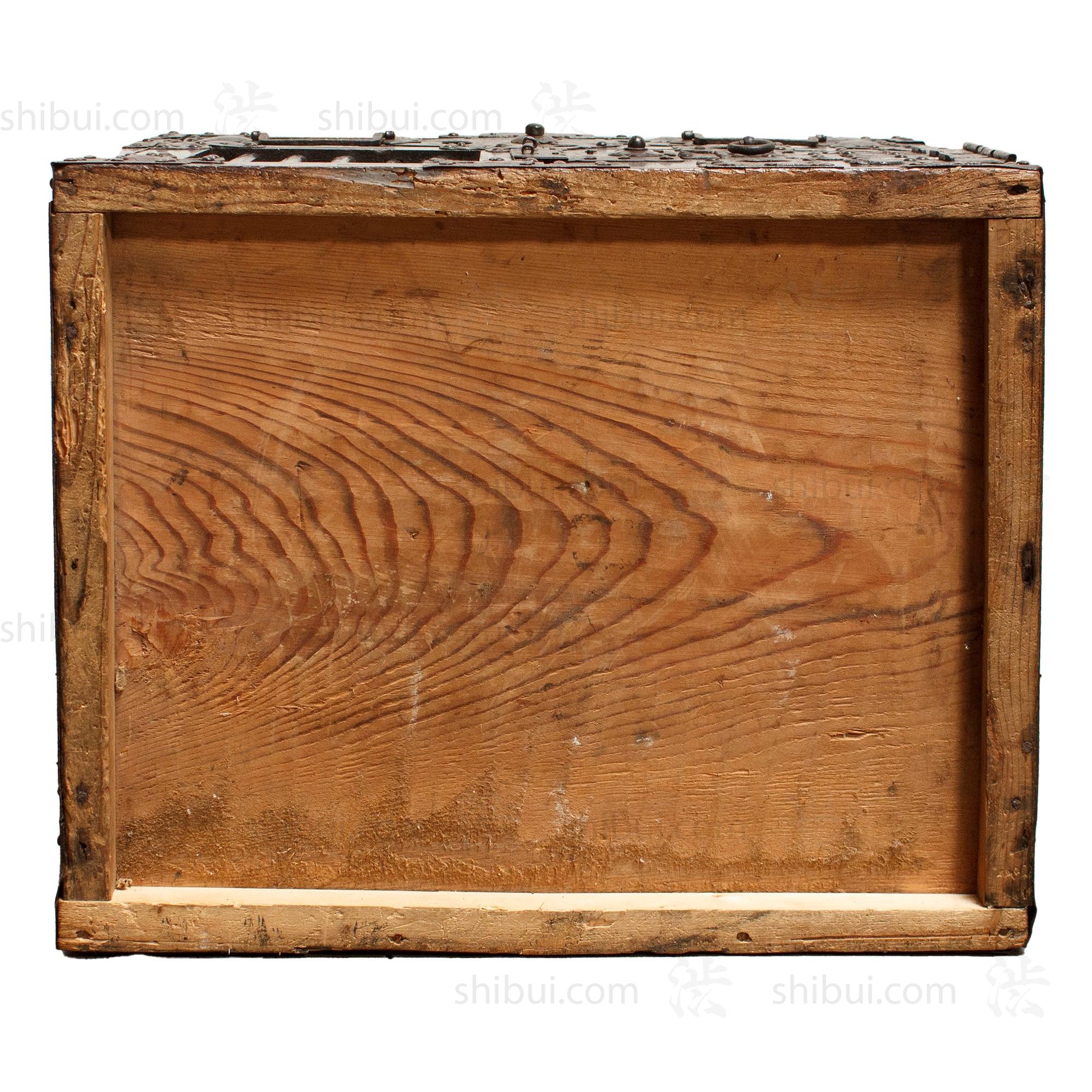 Chobako Funa Dansu - Antique Japanese Captain's Sea Chest from Mikuni - Image 9