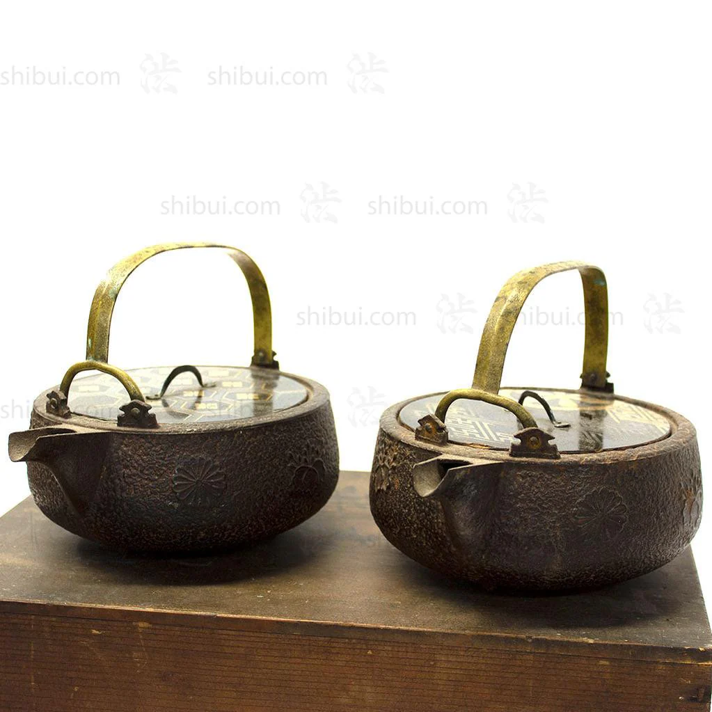 Choshi Sake Ewers - Image 3