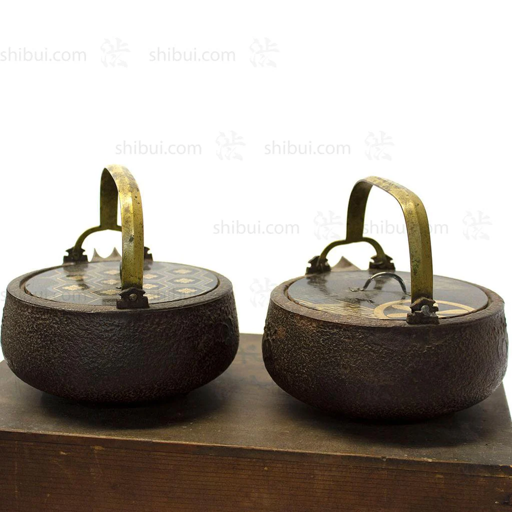 Choshi Sake Ewers - Image 4