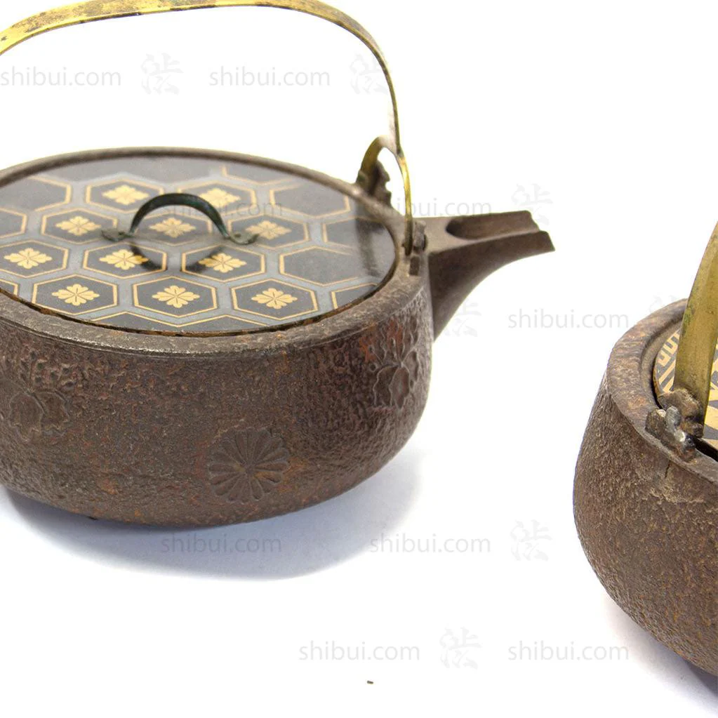 Choshi Sake Ewers - Image 6
