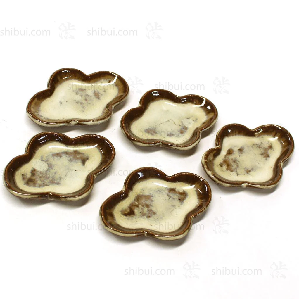 Contemporary Quince Sauce Dishes - Image 3