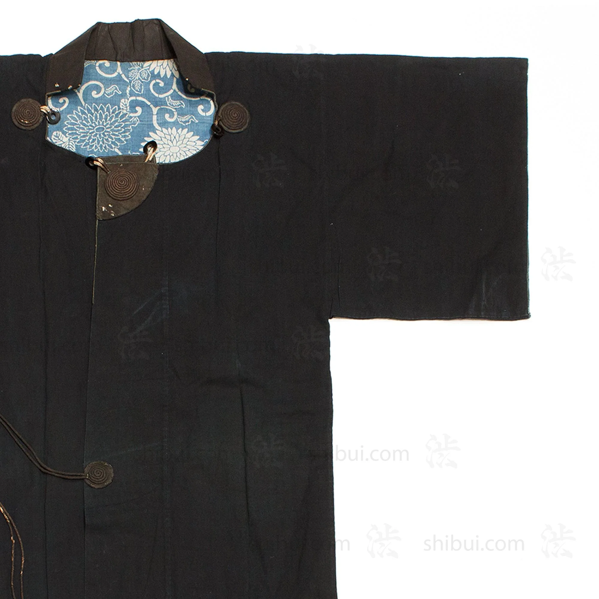 Dochugi Traveling Coat with Katazome Interior - Image 15