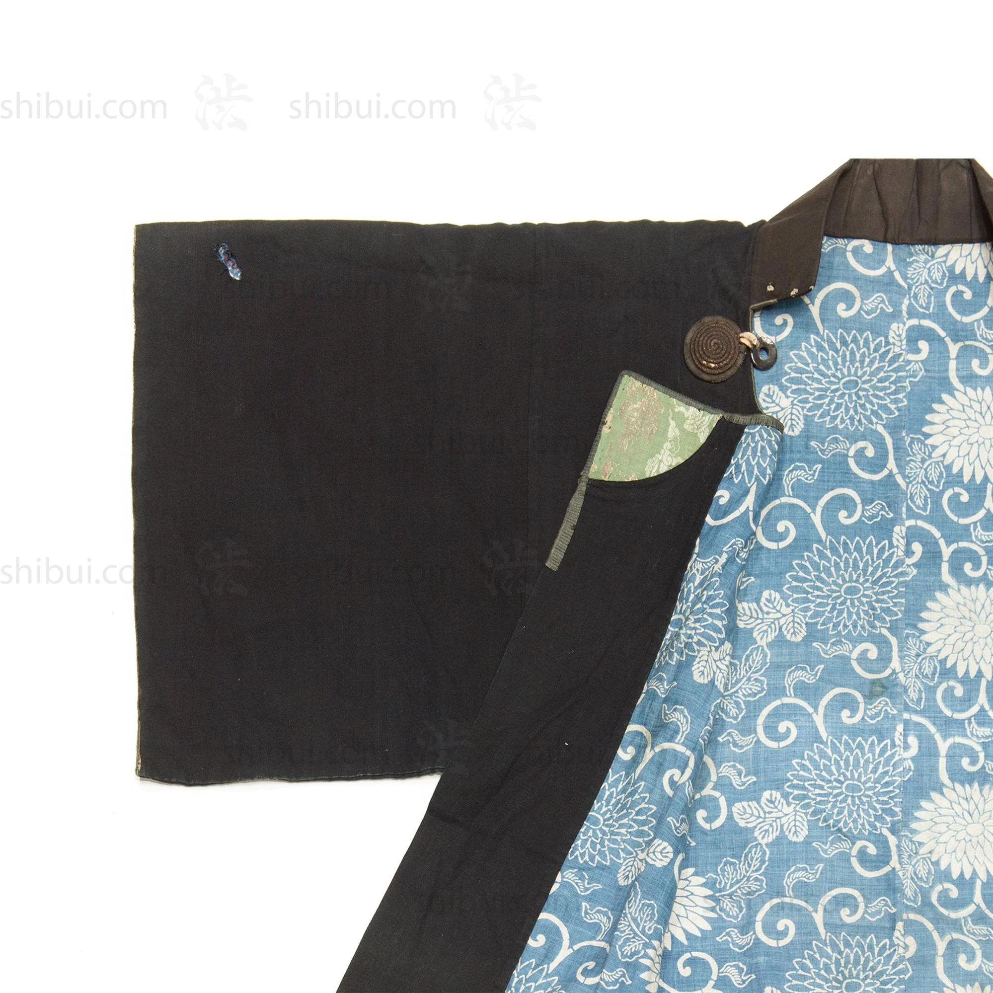Dochugi Traveling Coat with Katazome Interior - Image 2