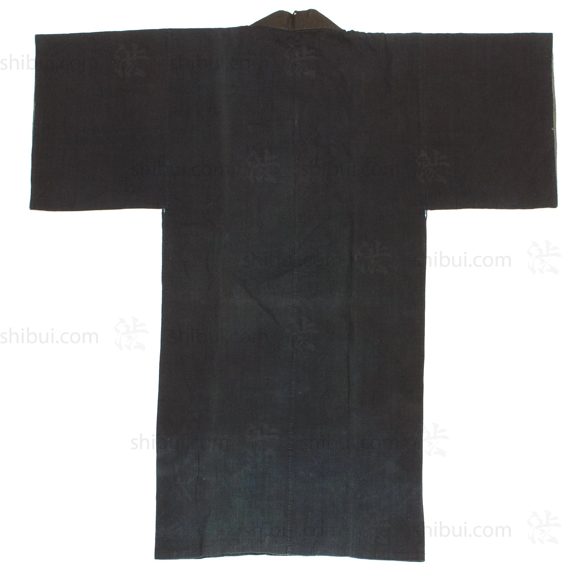Dochugi Traveling Coat with Katazome Interior - Image 7