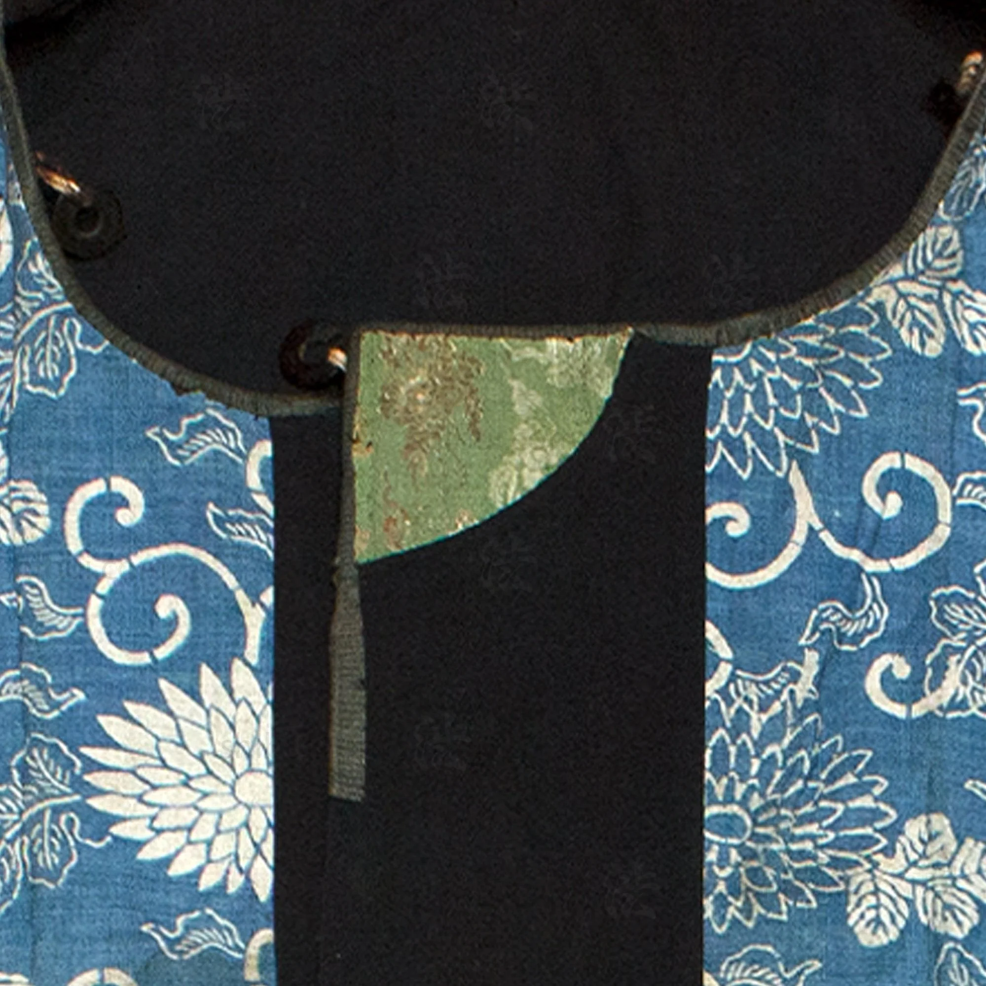 Dochugi Traveling Coat with Katazome Interior - Image 9