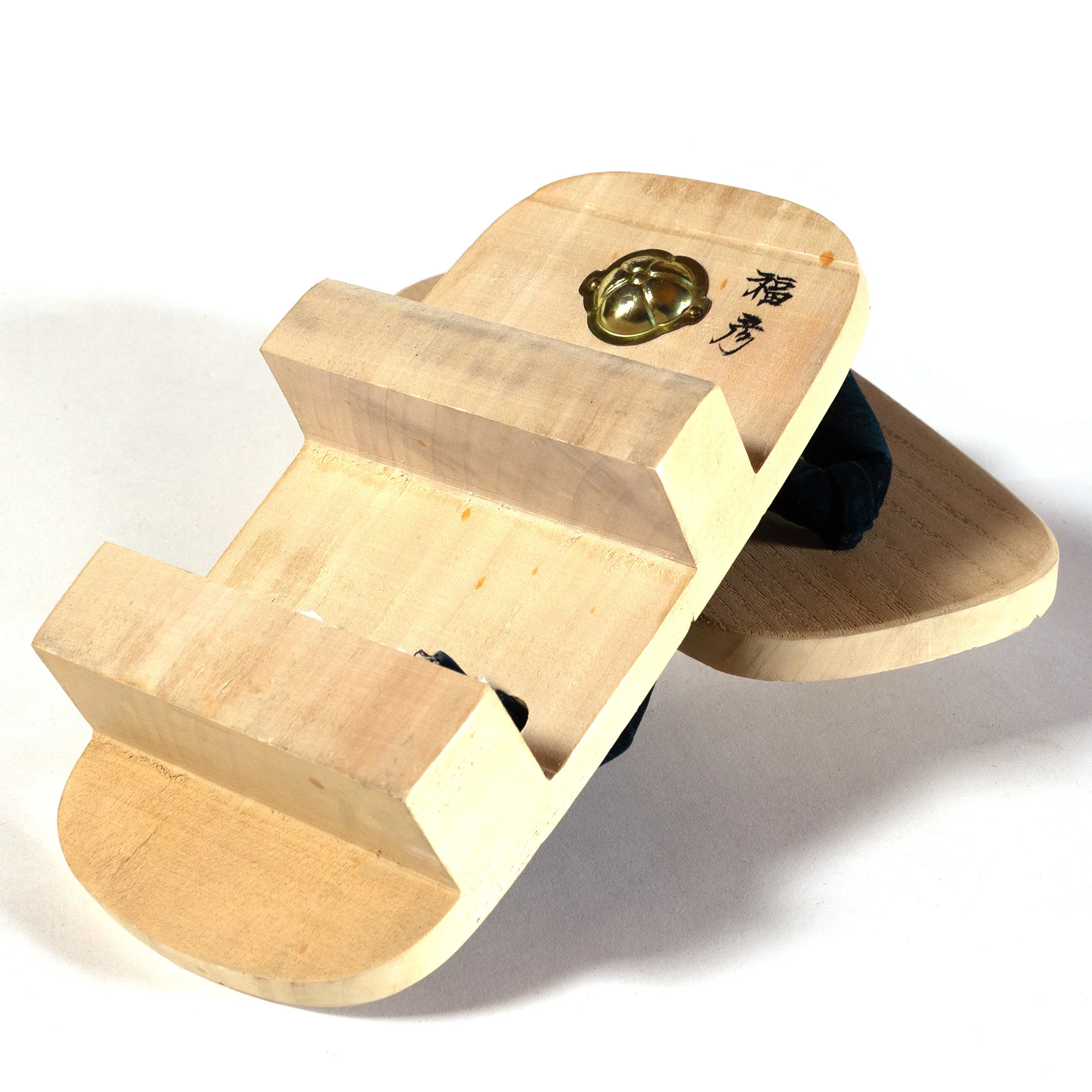 Mens Modern Geta - Image 2