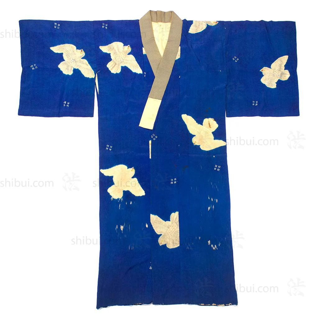 19th Century Hand Sewn Kimono with Pigeons - Image 2