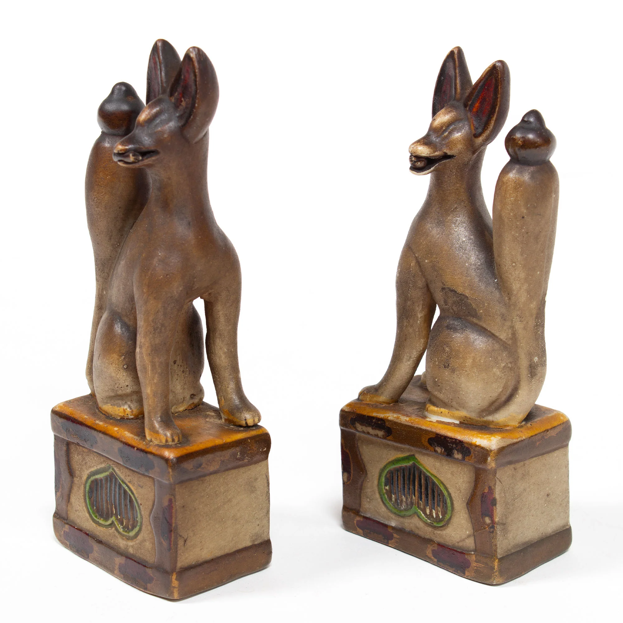 Inari Foxes |  Sacred Kitsune Porcelain Figure Pair - Image 2