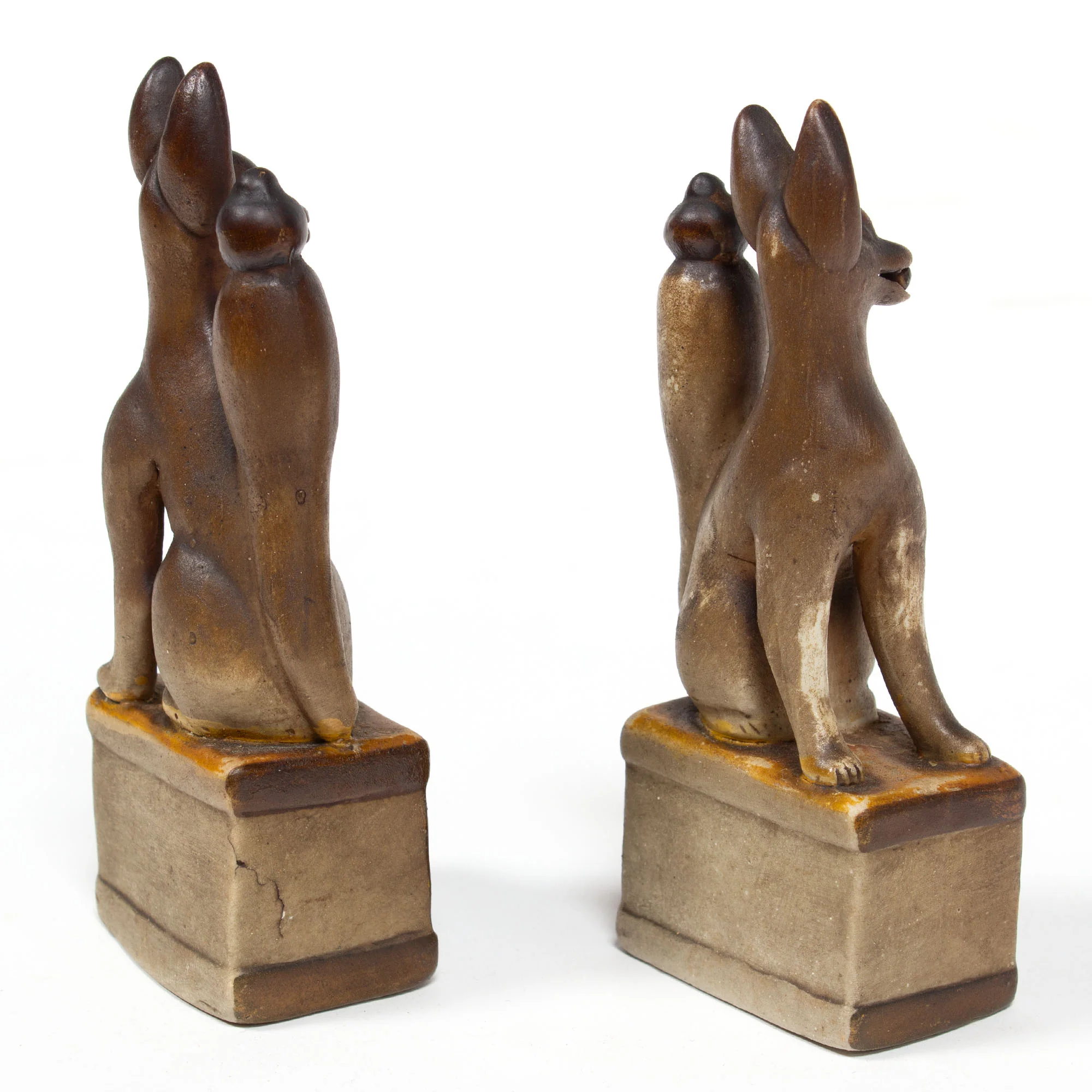 Inari Foxes |  Sacred Kitsune Porcelain Figure Pair - Image 4