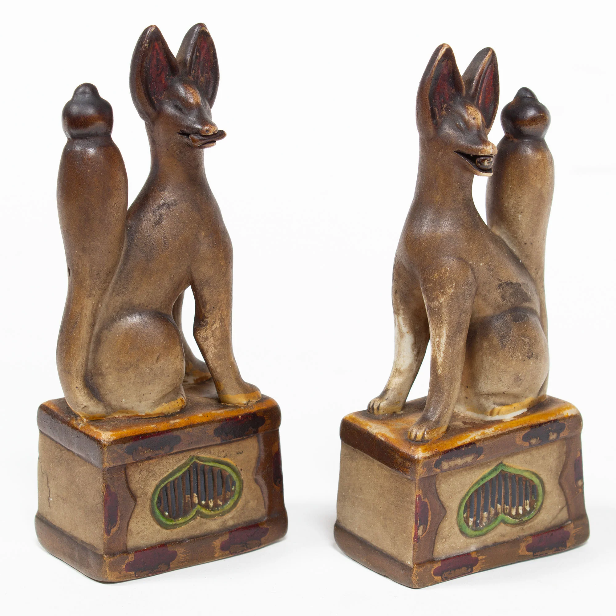 Inari Foxes |  Sacred Kitsune Porcelain Figure Pair - Image 5