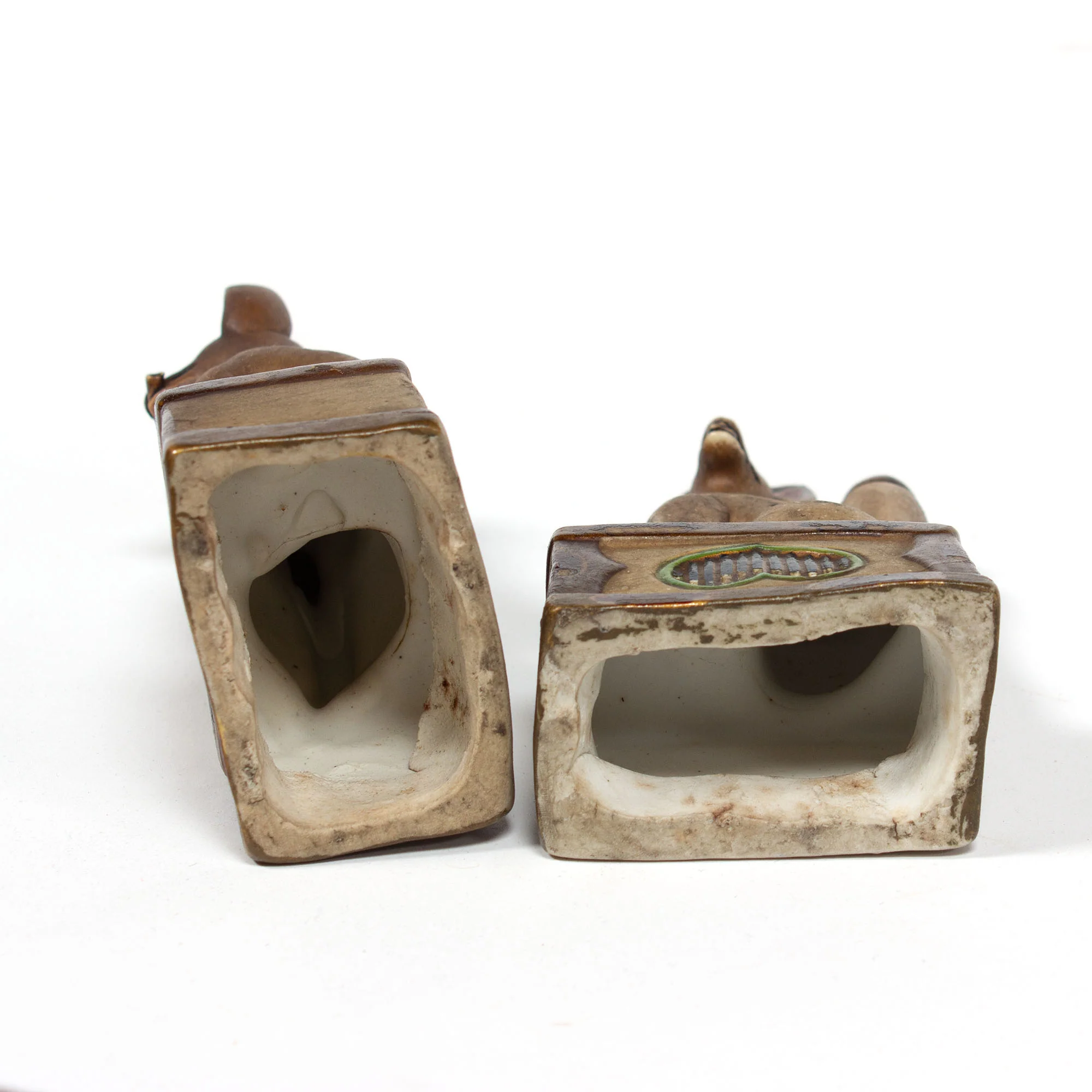 Inari Foxes |  Sacred Kitsune Porcelain Figure Pair - Image 6