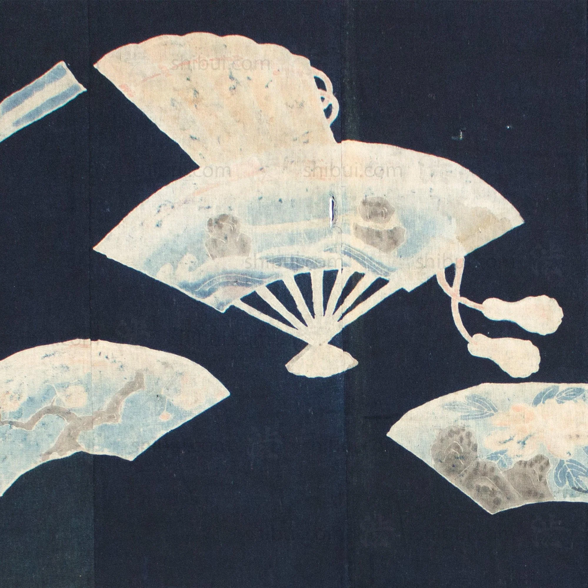 Indigo Tsutsugaki Futonji With Fan Motif - Image 8