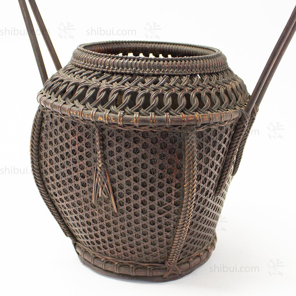 Beautifully Woven Japanese Antique Karamono style Bamboo Ikebana Flower Basket - Image 6