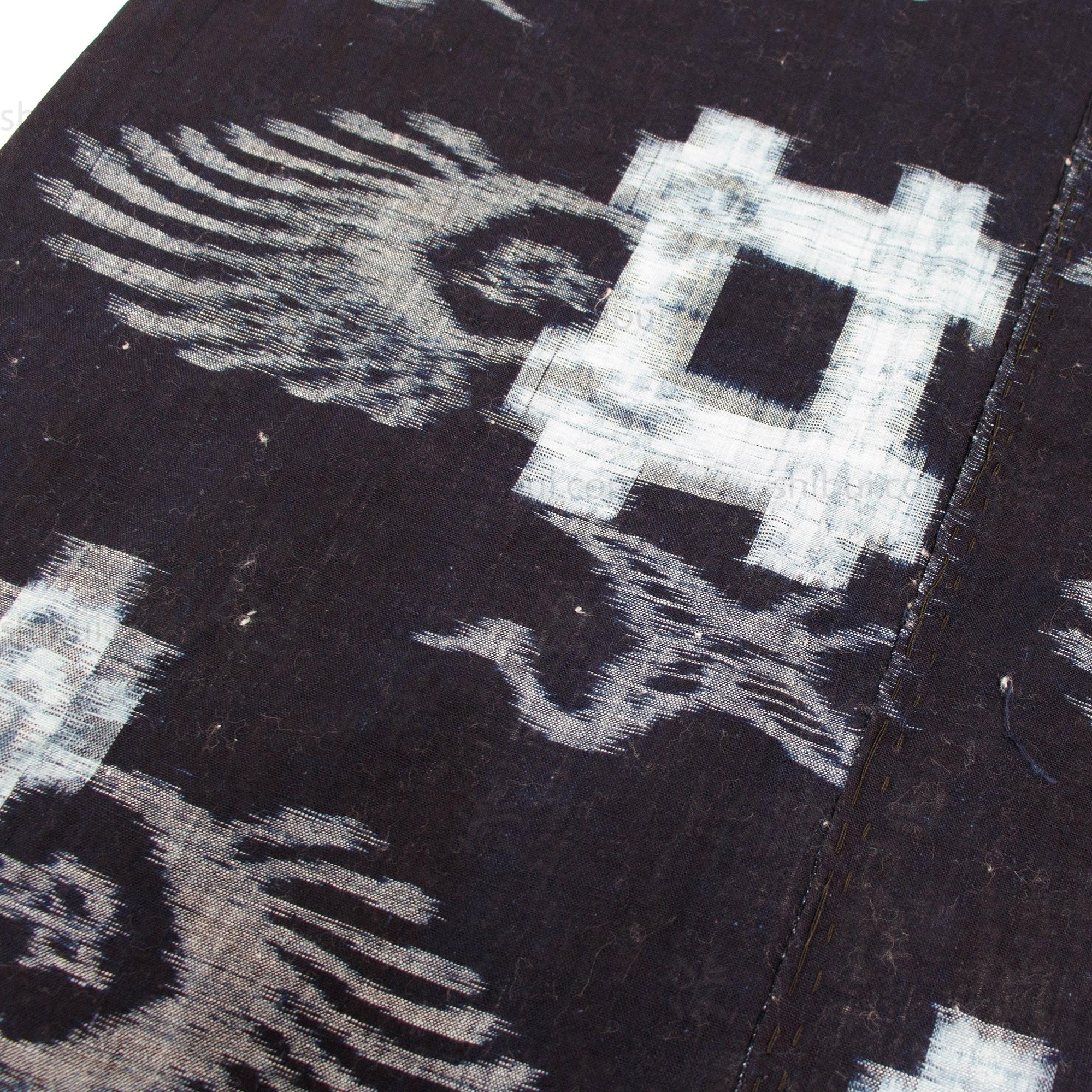 Japanese Antique Tsuru-Kame  Indigo Futon Cover | 4-Panel E-Gasuri Futonji - Image 2