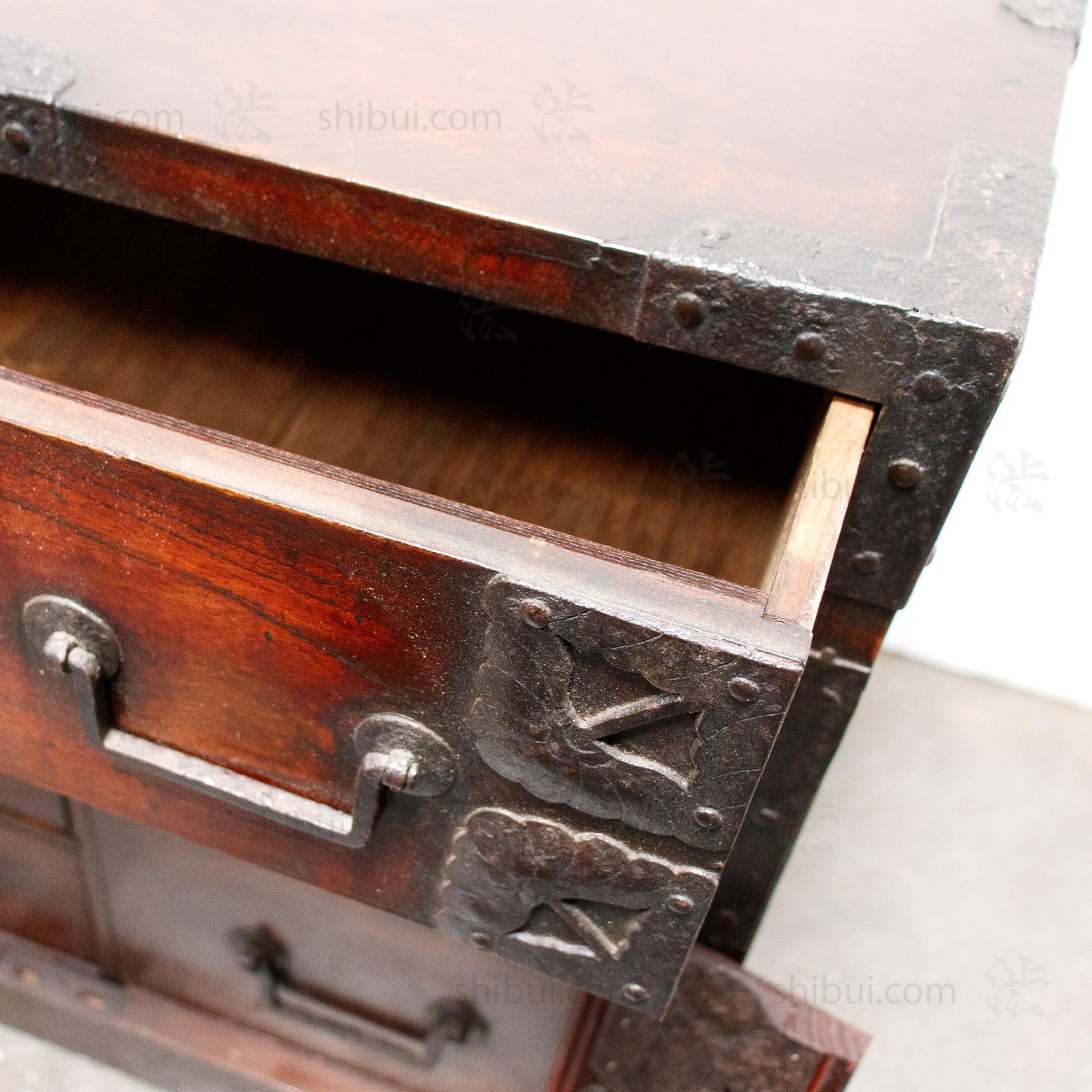 Japanese Antique Sea Captain's Chest - Image 10