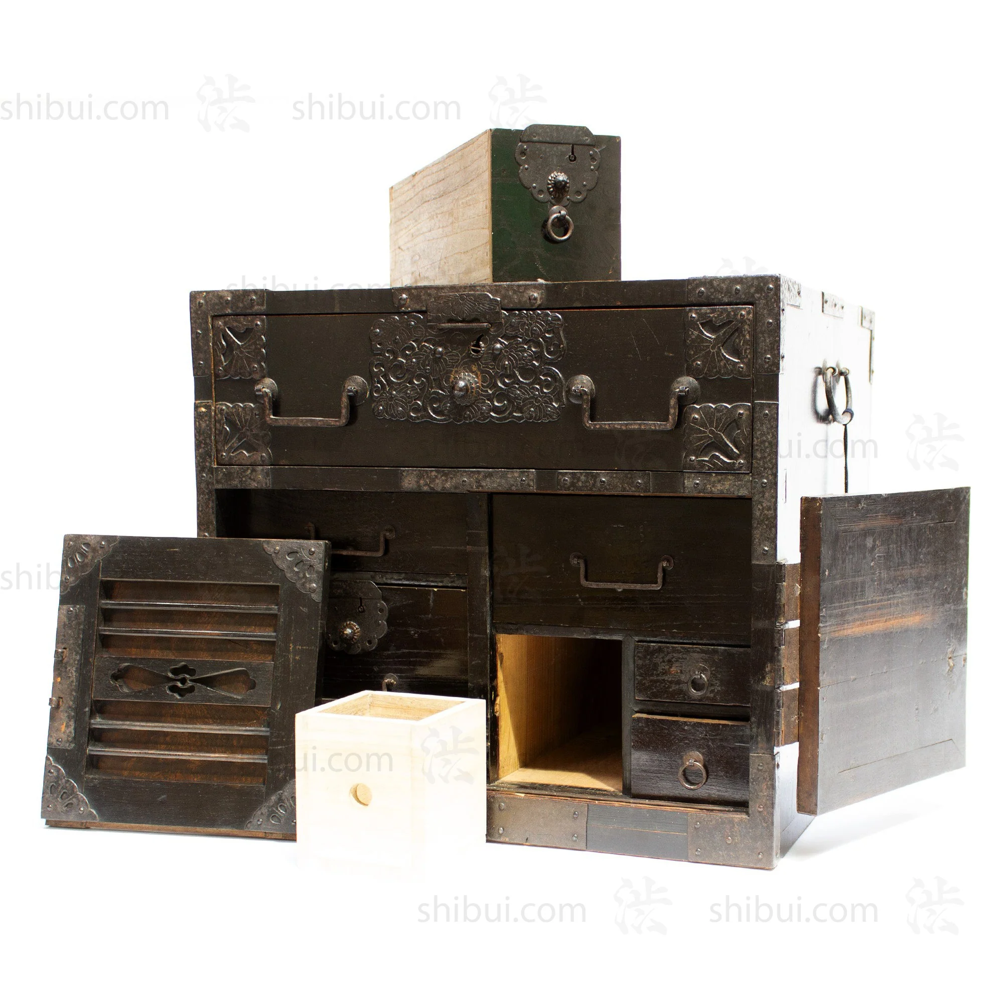 Japanese Antique Sea Captain's Chest - Image 14
