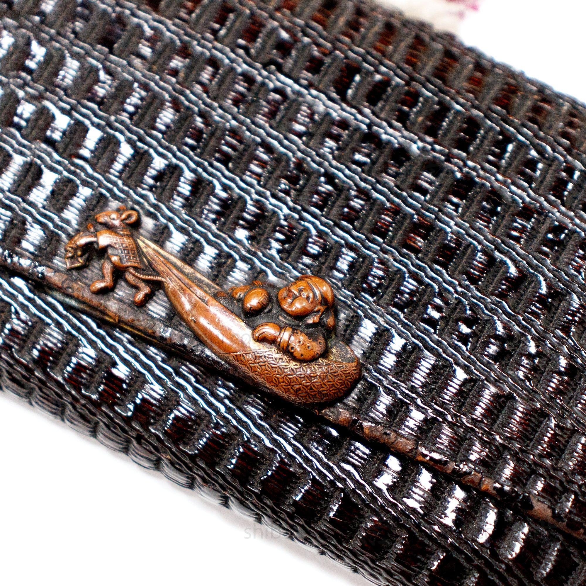 Black Japanese Antique Tonkotsu Wallet Pouch and Kiseru Pipe Case - Image 5
