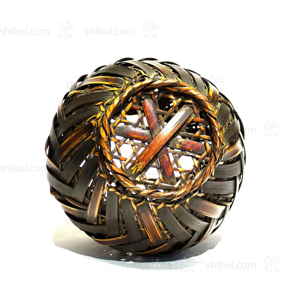 Japanese Bamboo Ikebana Flower Basket - Image 4
