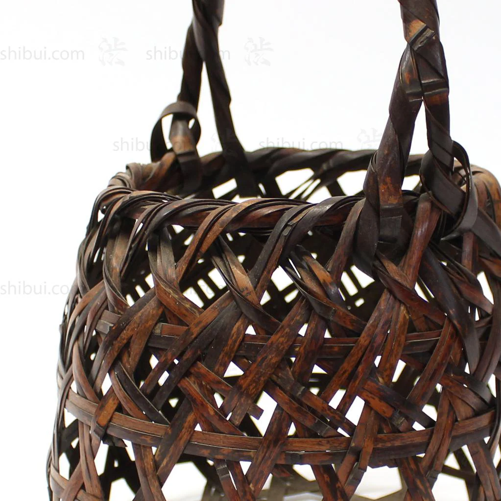 Japanese Bamboo Ikebana Flower Basket - Image 6