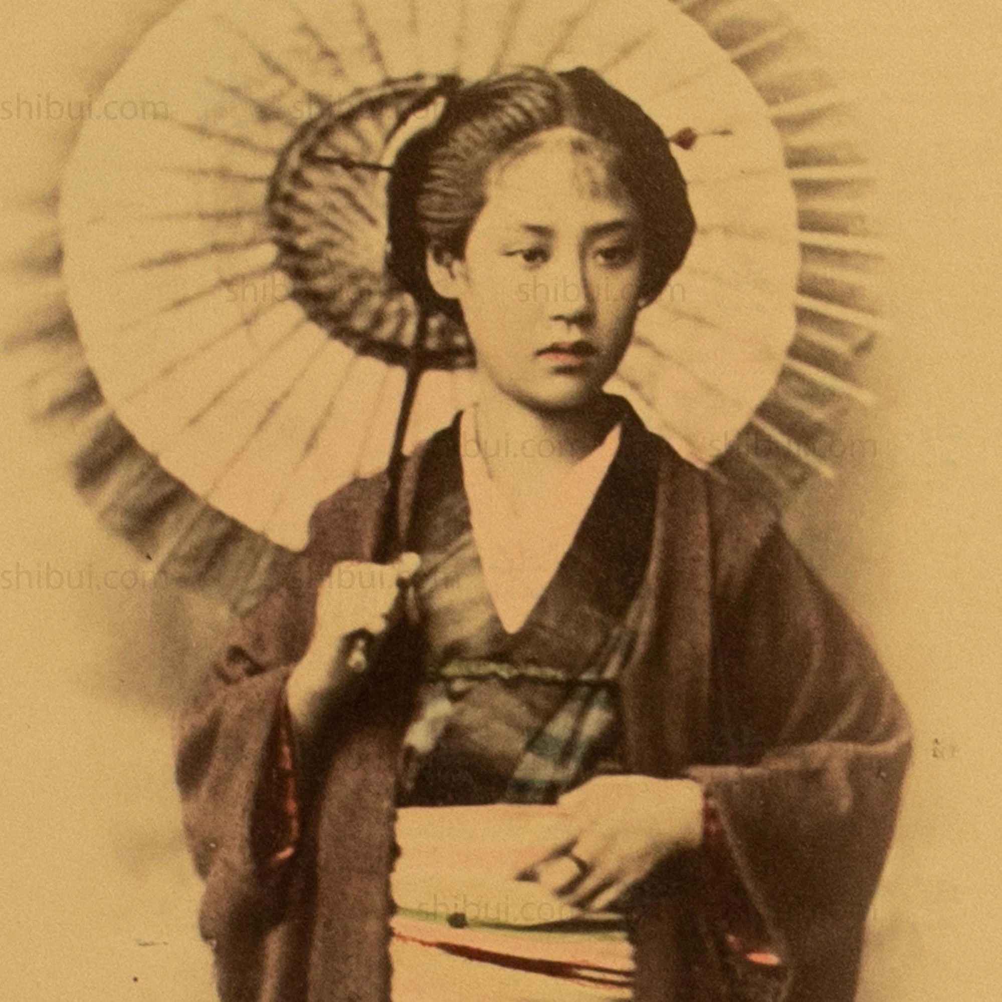 Antique Hand Tinted Albumen Japanese Photography | Woman with Parasol - Image 4