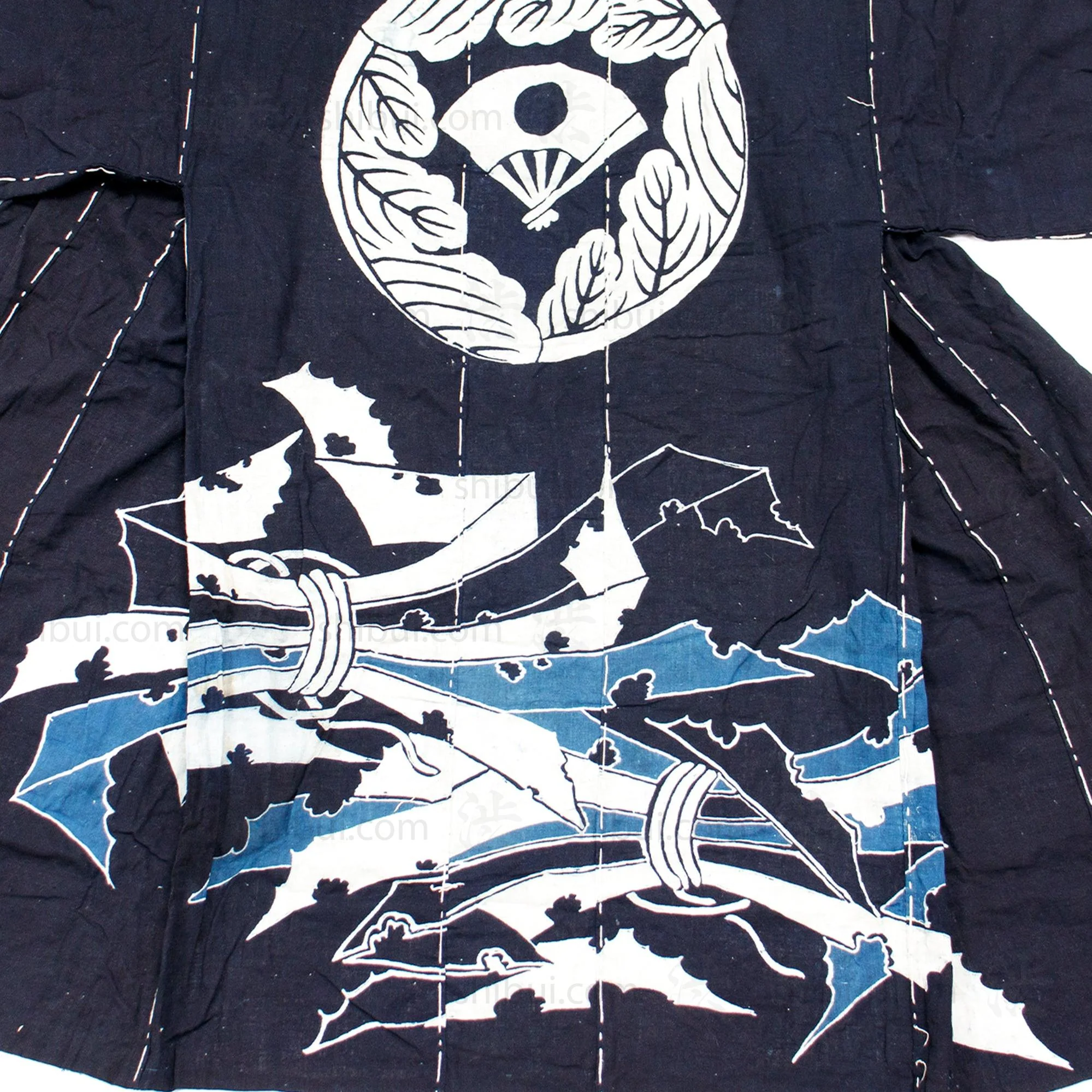 Japanese Indigo Tsutsugaki Yogi with Crest and Noshi Motif - Image 3