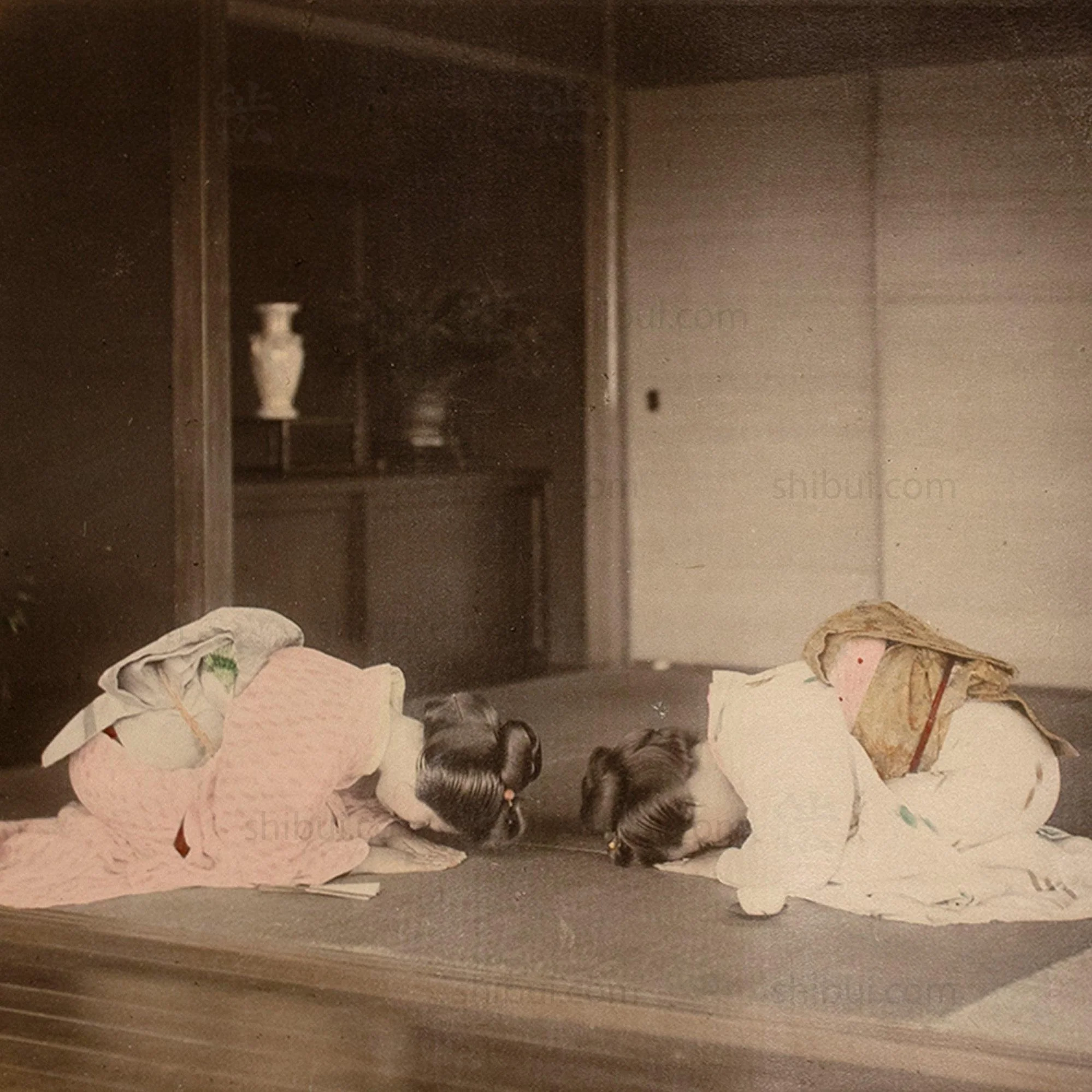 Hand Tinted Antique Japanese Photography | Women Greeting Each Other - Image 4