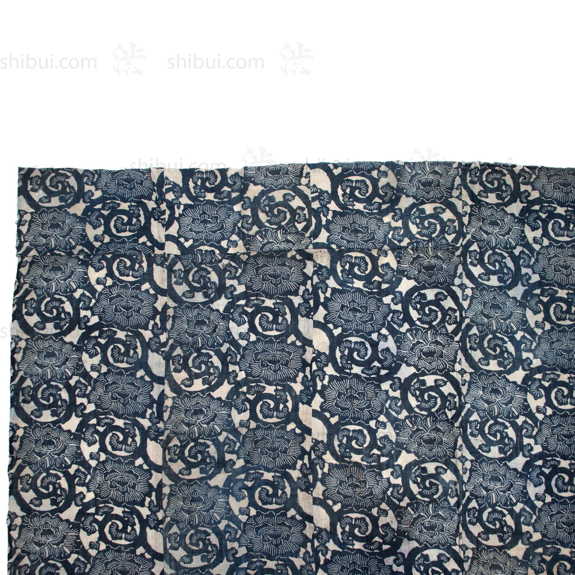 Katazome Futonji -Japanese Indigo Futon Cover with Botan Motif - Image 10