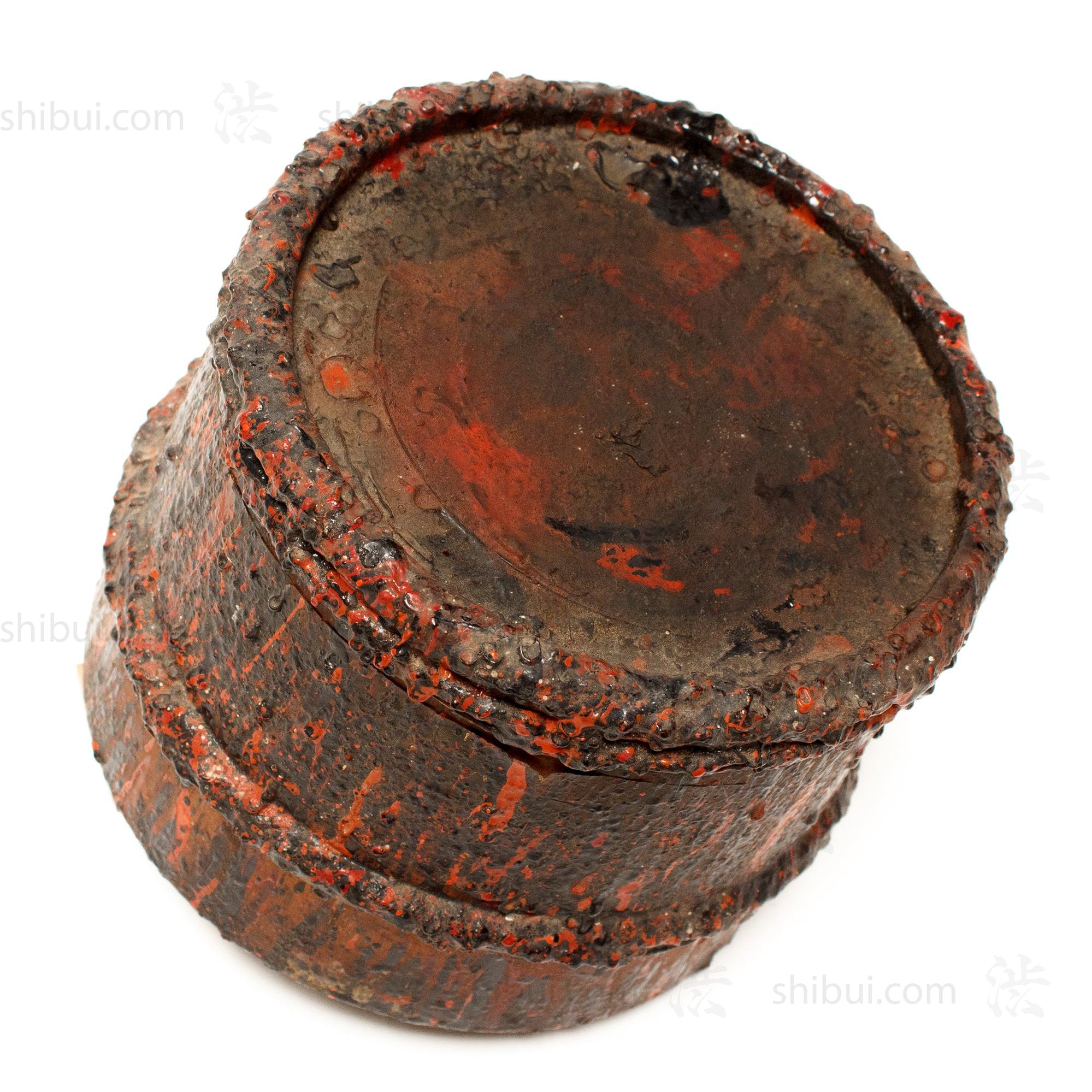 Lacquer Craftsman's Bucket Stand - Image 11