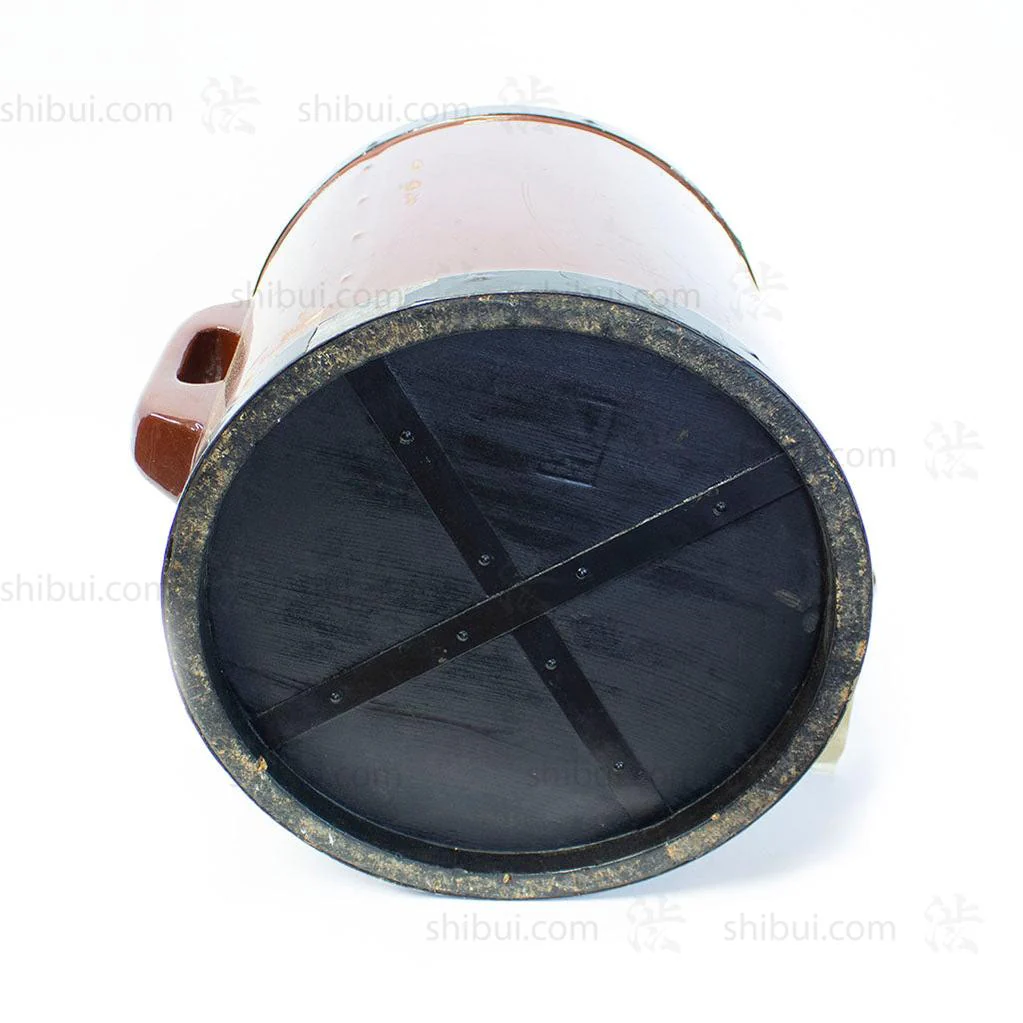 Lacquered Rice Measure - Image 4
