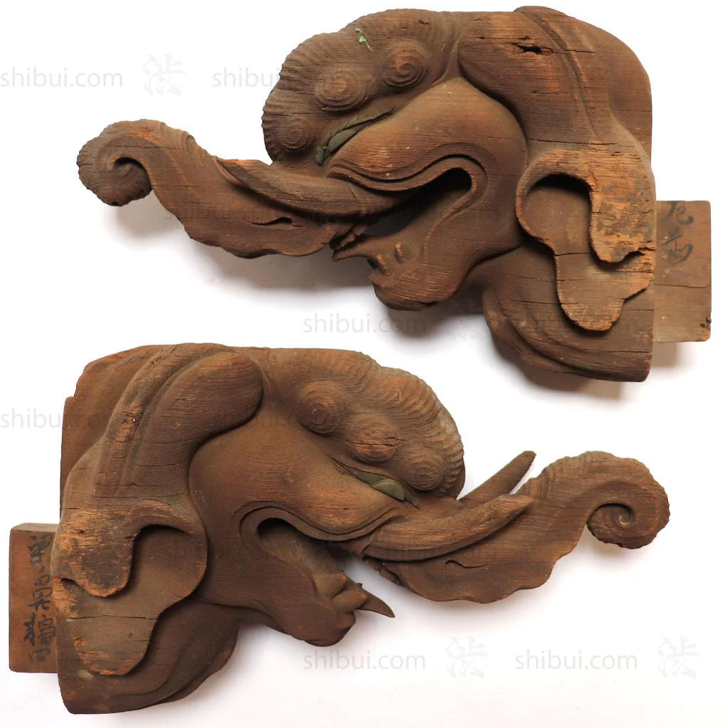 Large Pair of Japanese Antique Hand Carved Hardwood Baku Carvings - Image 3