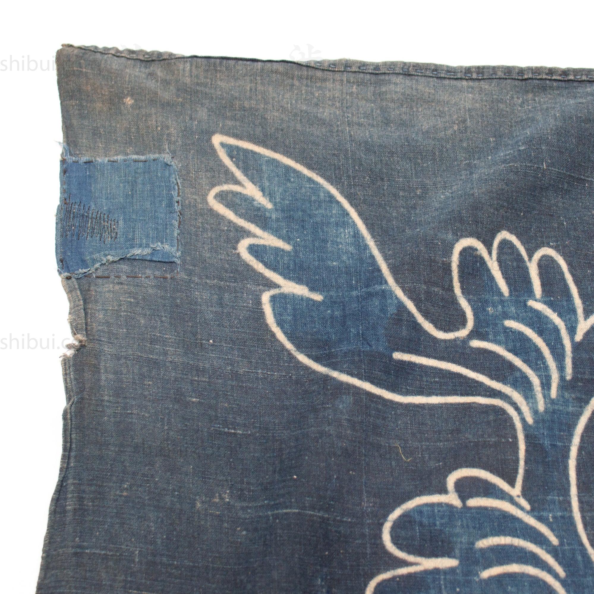 Japanese Tsutsugaki Indigo Furoshiki with Mon Family Crest Motif - Image 6