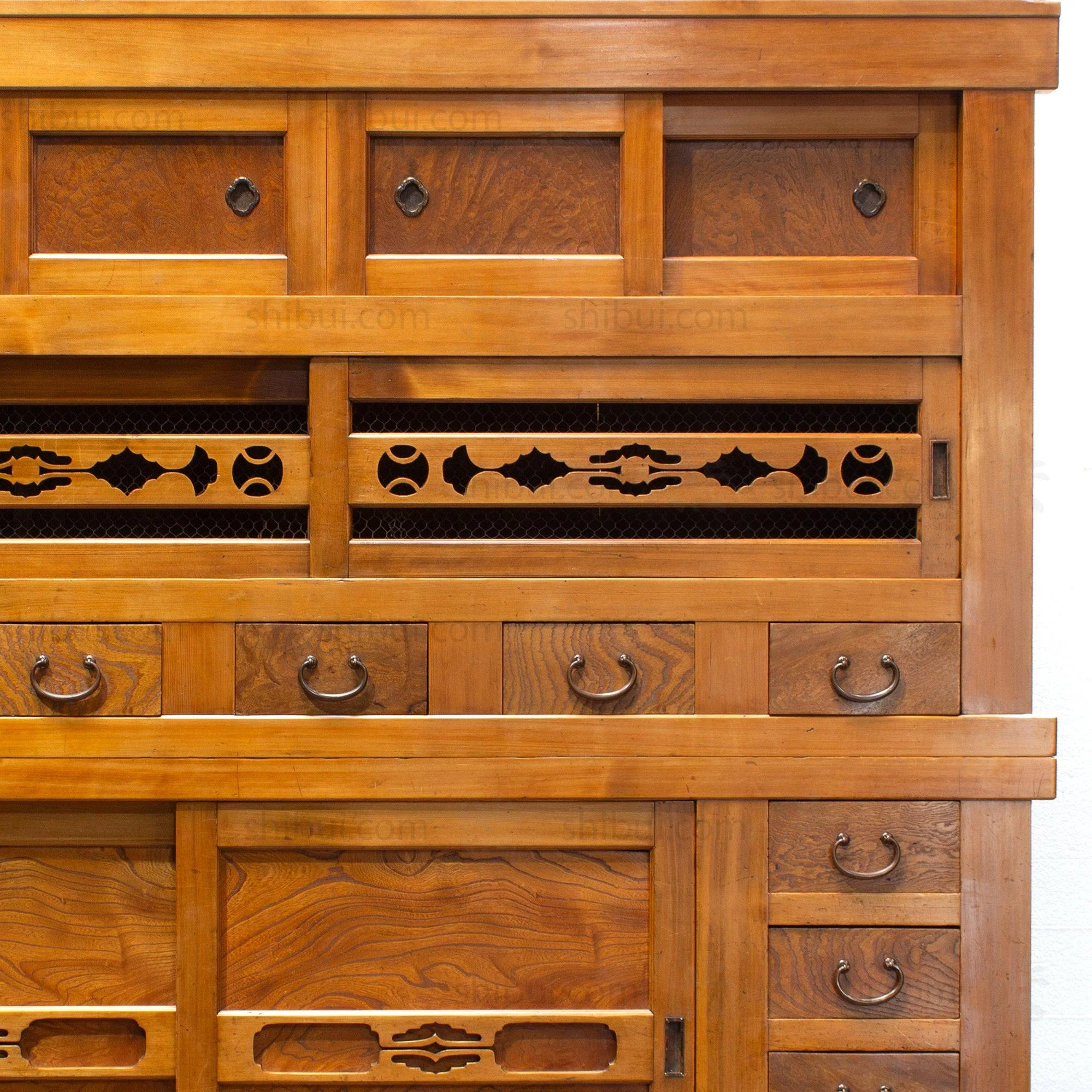 Mizuya Tansu from Kyoto | Japanese Antique Cabinet | 6' Width, 2 Section - Image 6