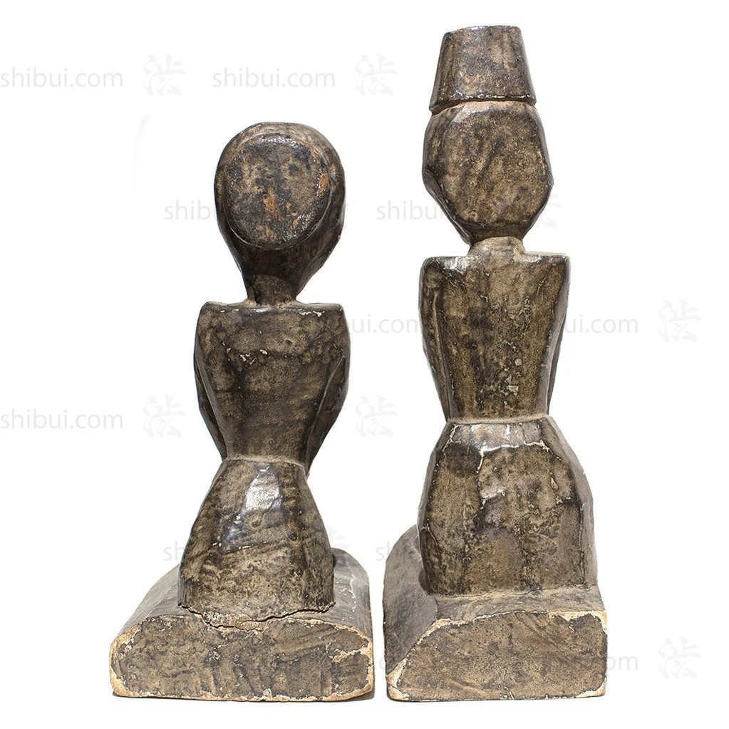 Pair of Wood Carvings - Image 4