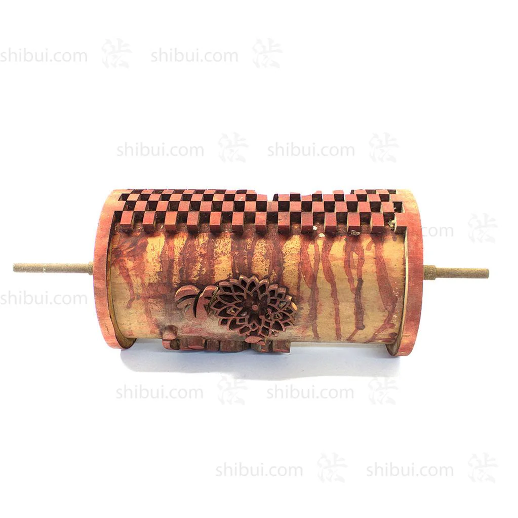 Print Roller with Checkers and Flowers - Image 3