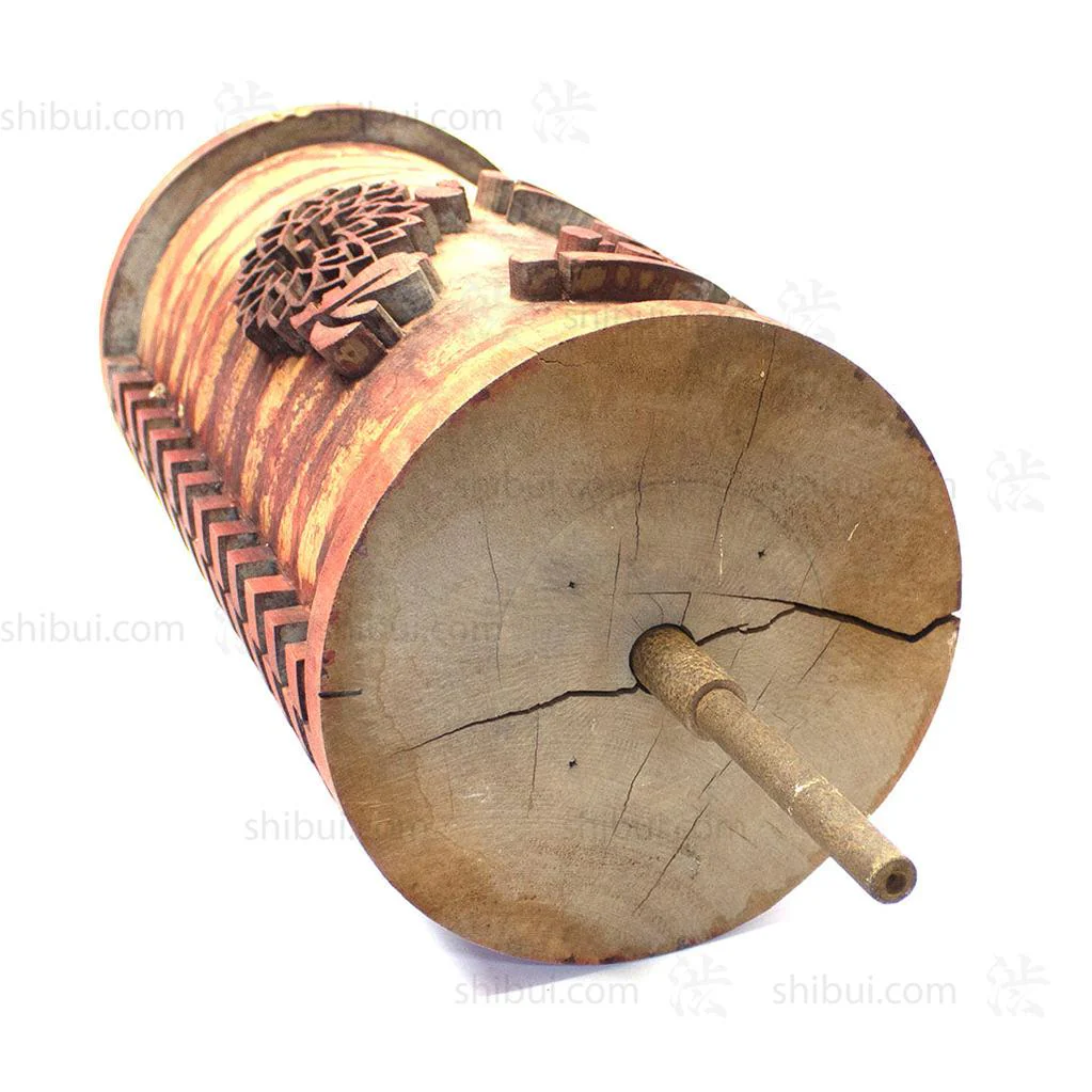 Print Roller with Checkers and Flowers - Image 5