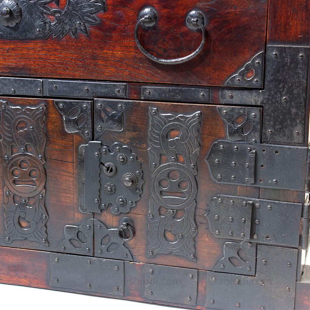 Sado Cho Dansu Japanese Antique Furniture - Image 3