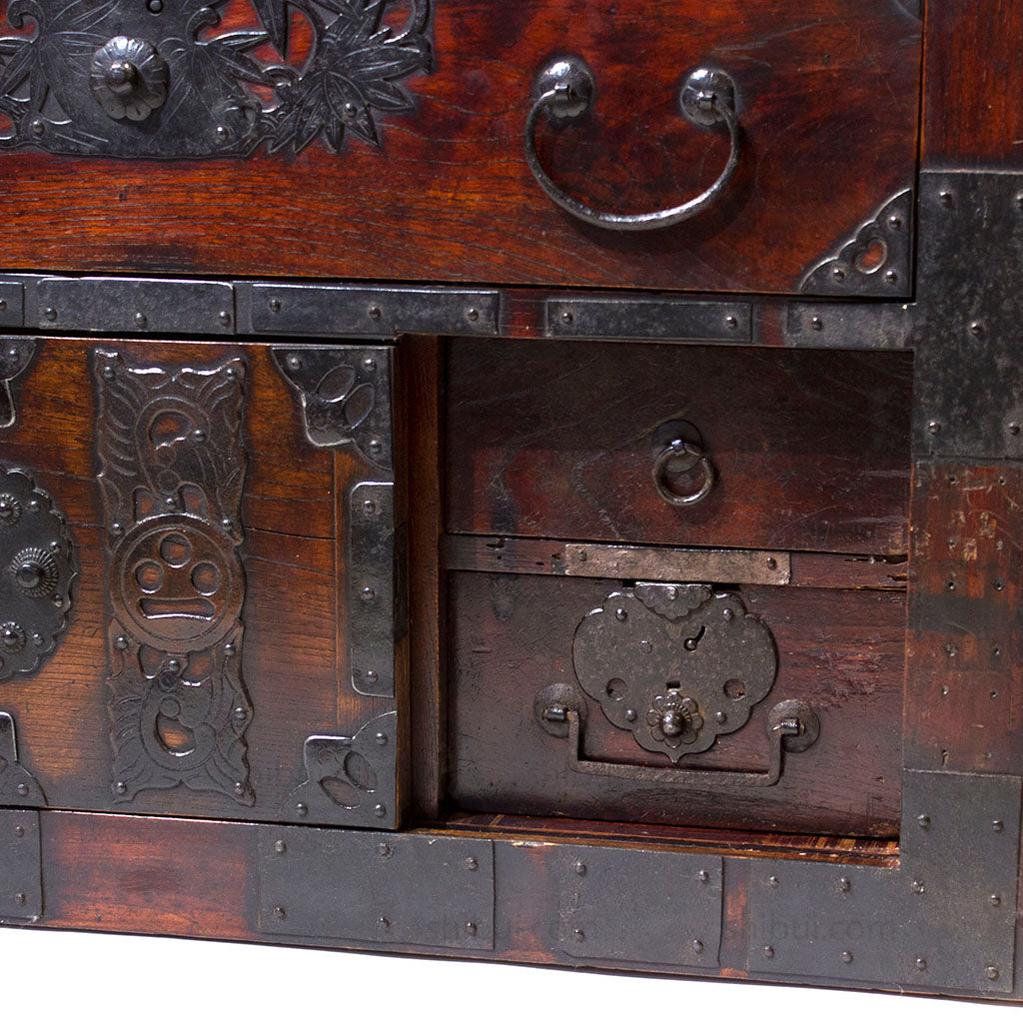 Sado Cho Dansu Japanese Antique Furniture - Image 4