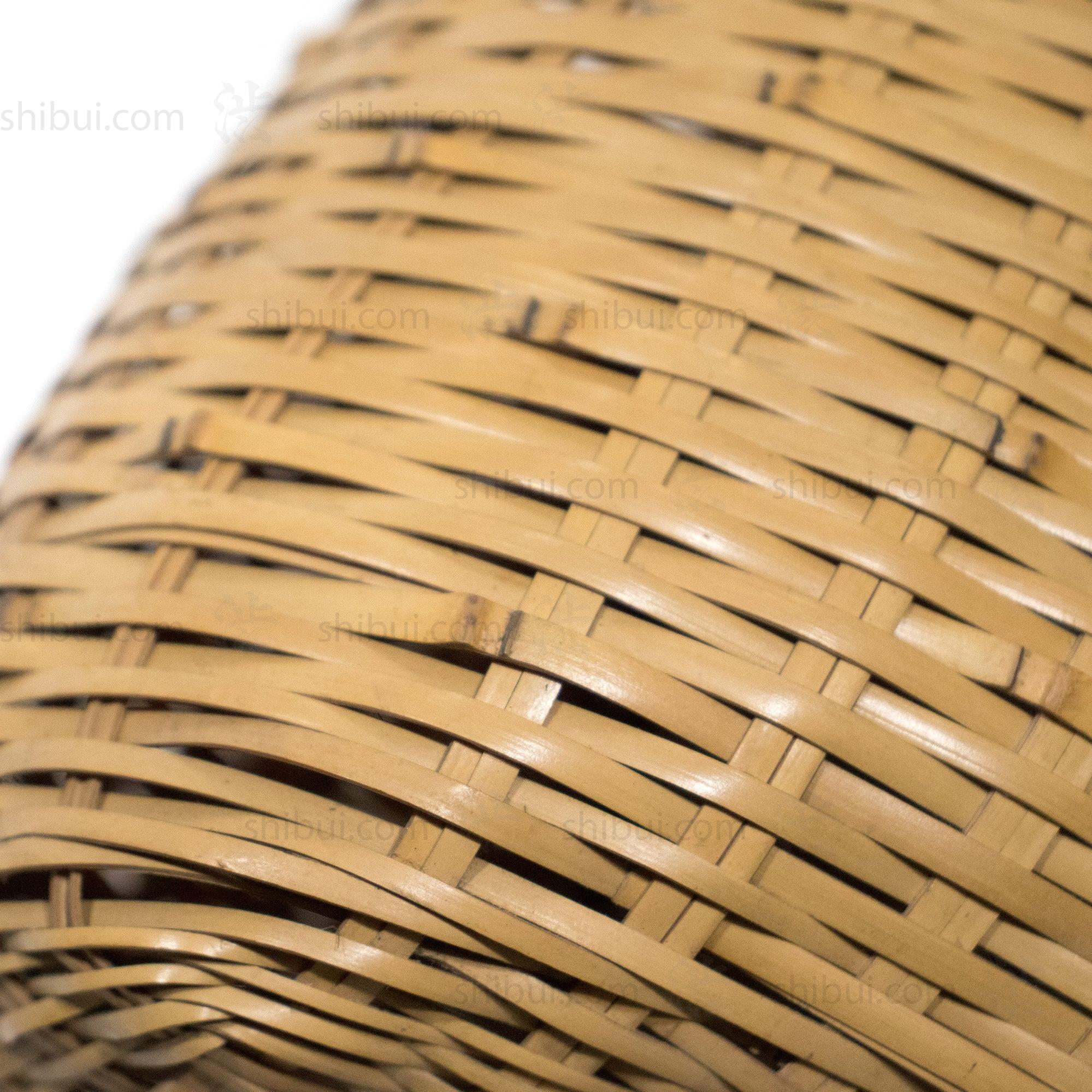 Signed Blond Bamboo Wall Ikebana Basket - Image 2