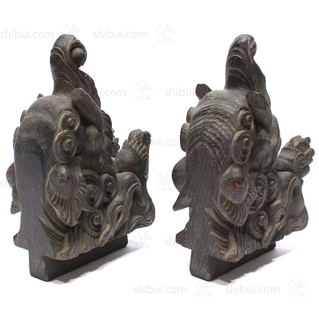 Small Pair of Japanese Antique Hand Carved Hardwood Baku Carvings - Image 6