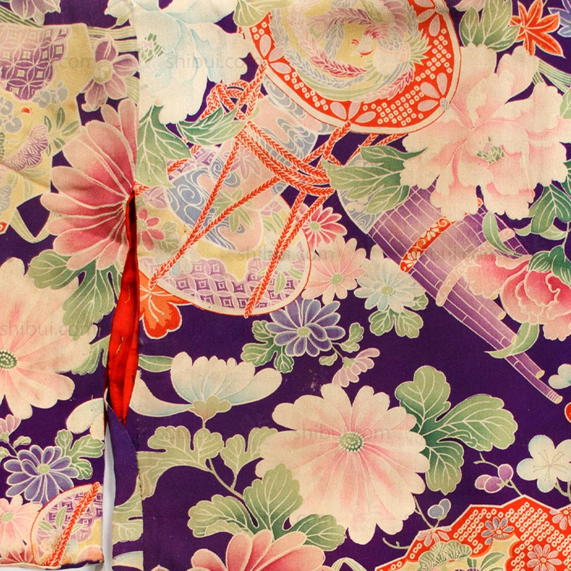 Small Taisho Era Girls Kimono - Image 8