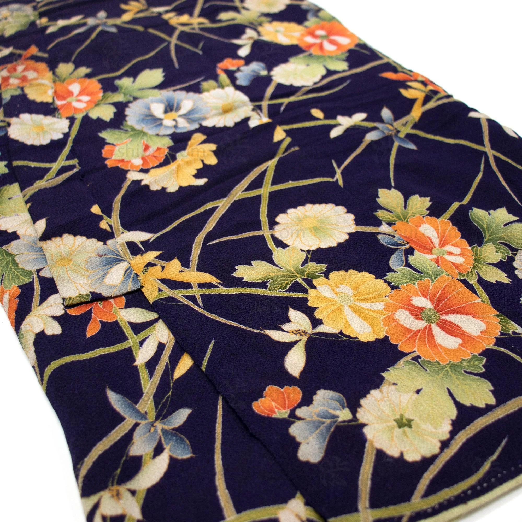 Taisho Era Girls Chirimen Kimono - Image 3