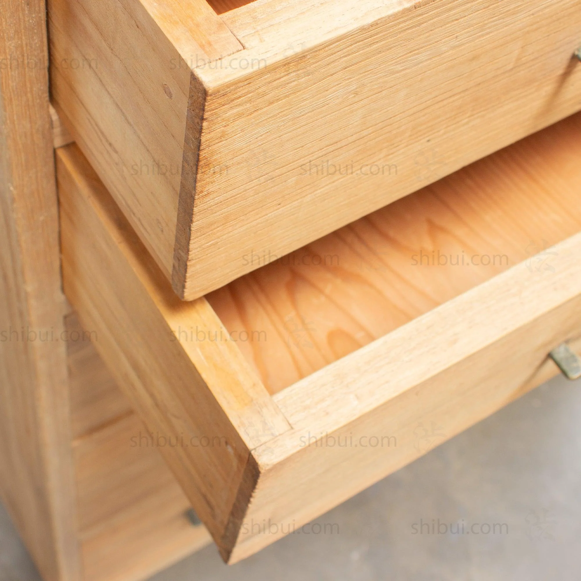 Taisho Kiri Tansu |  Tansu Clothing Chest - Image 6